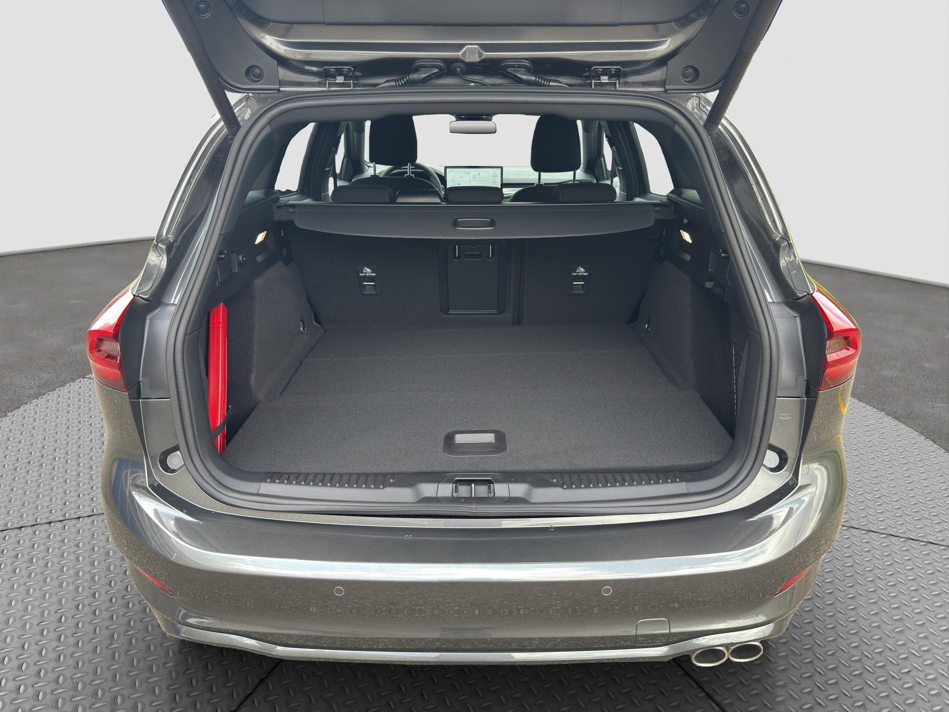 FORD Focus 1.0i EcoB Hybrid 155 ST-Line X-image-15