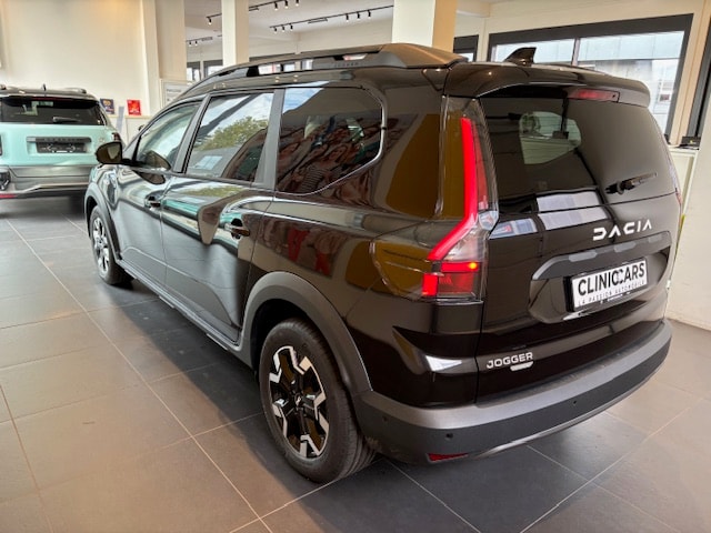 DACIA Jogger HEV 155 Journey-image-5