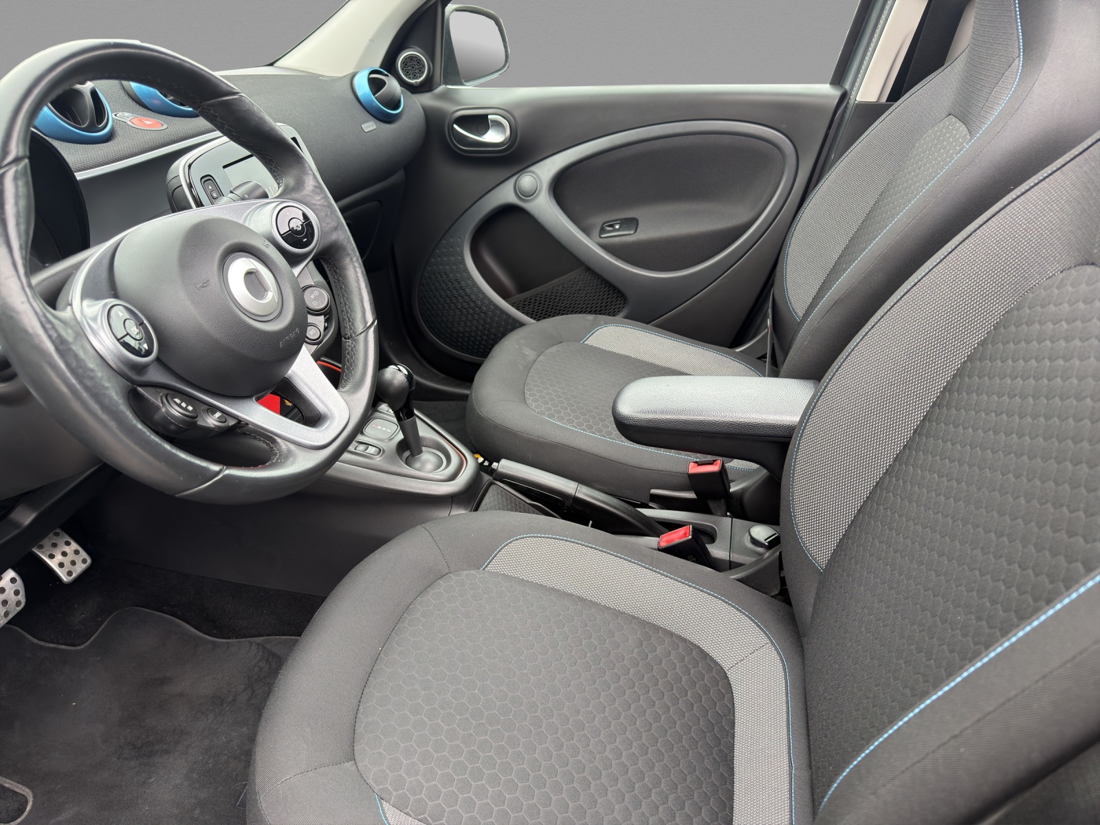 SMART forfour EQ-image-6