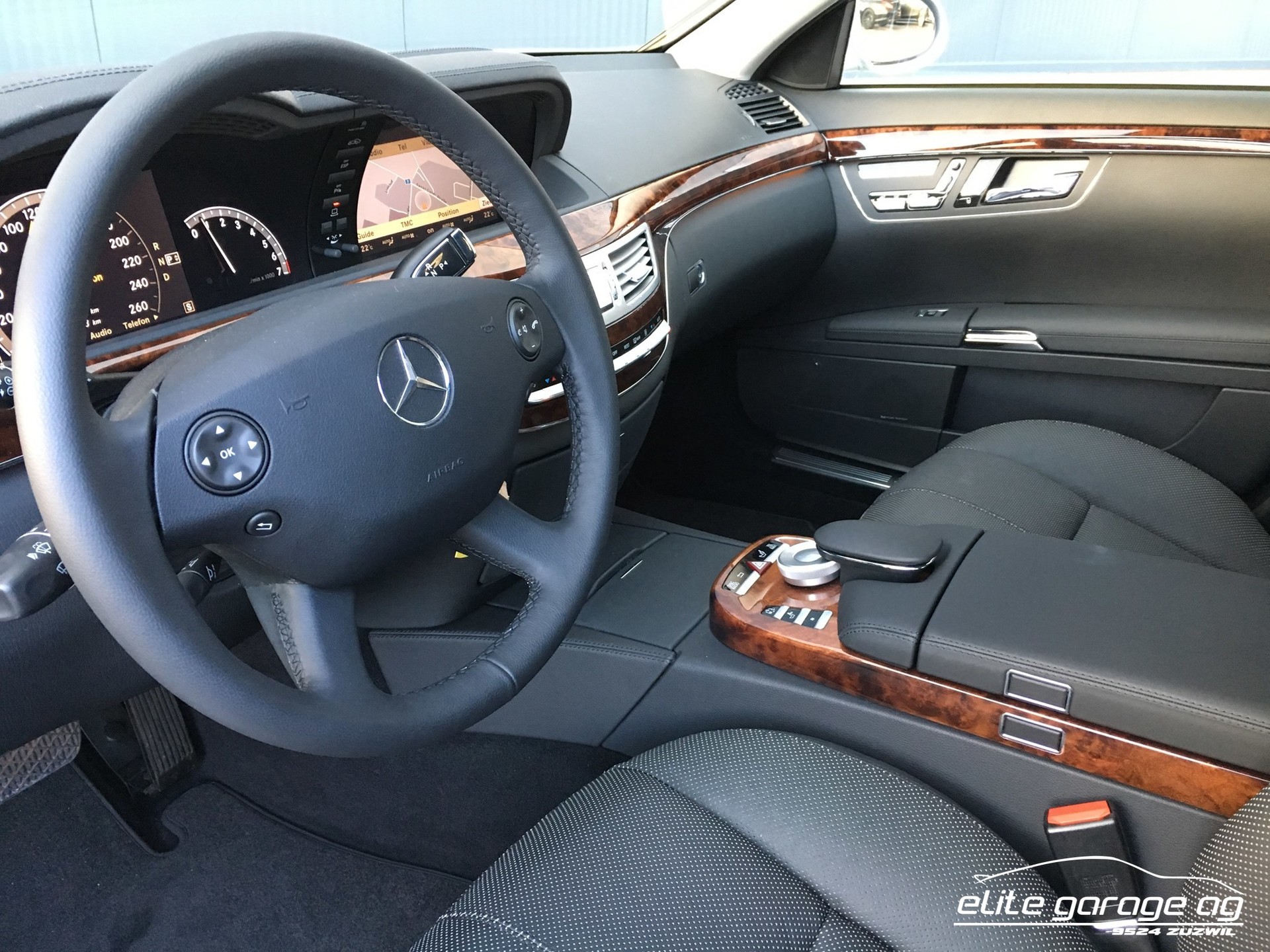 MERCEDES-BENZ S 500-image-12