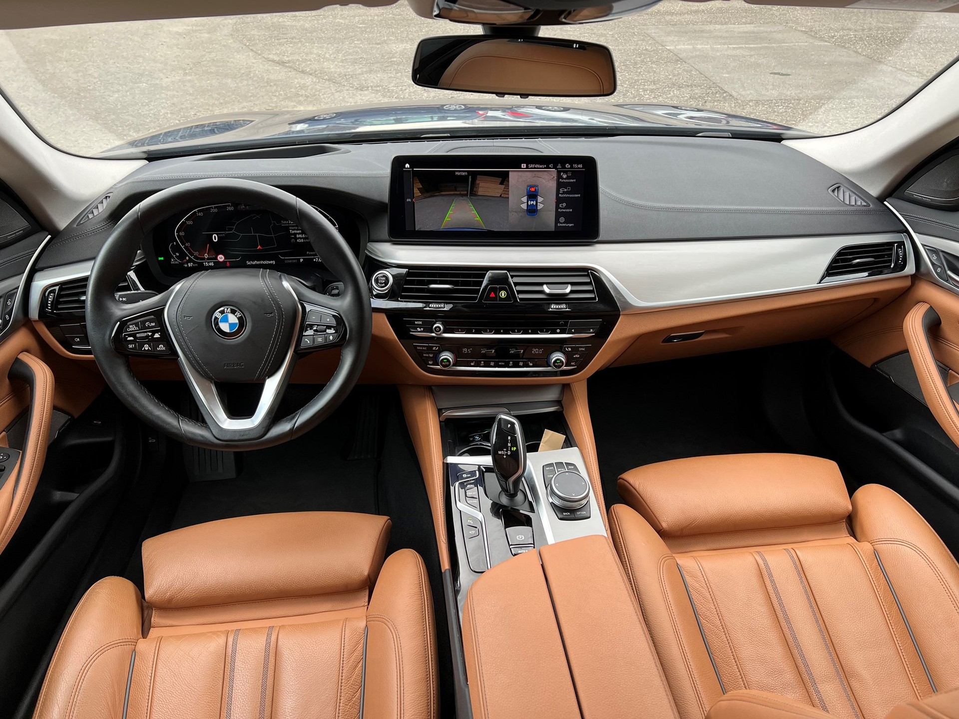 BMW 530d xDrive 48V Luxury Line Steptronic-image-8