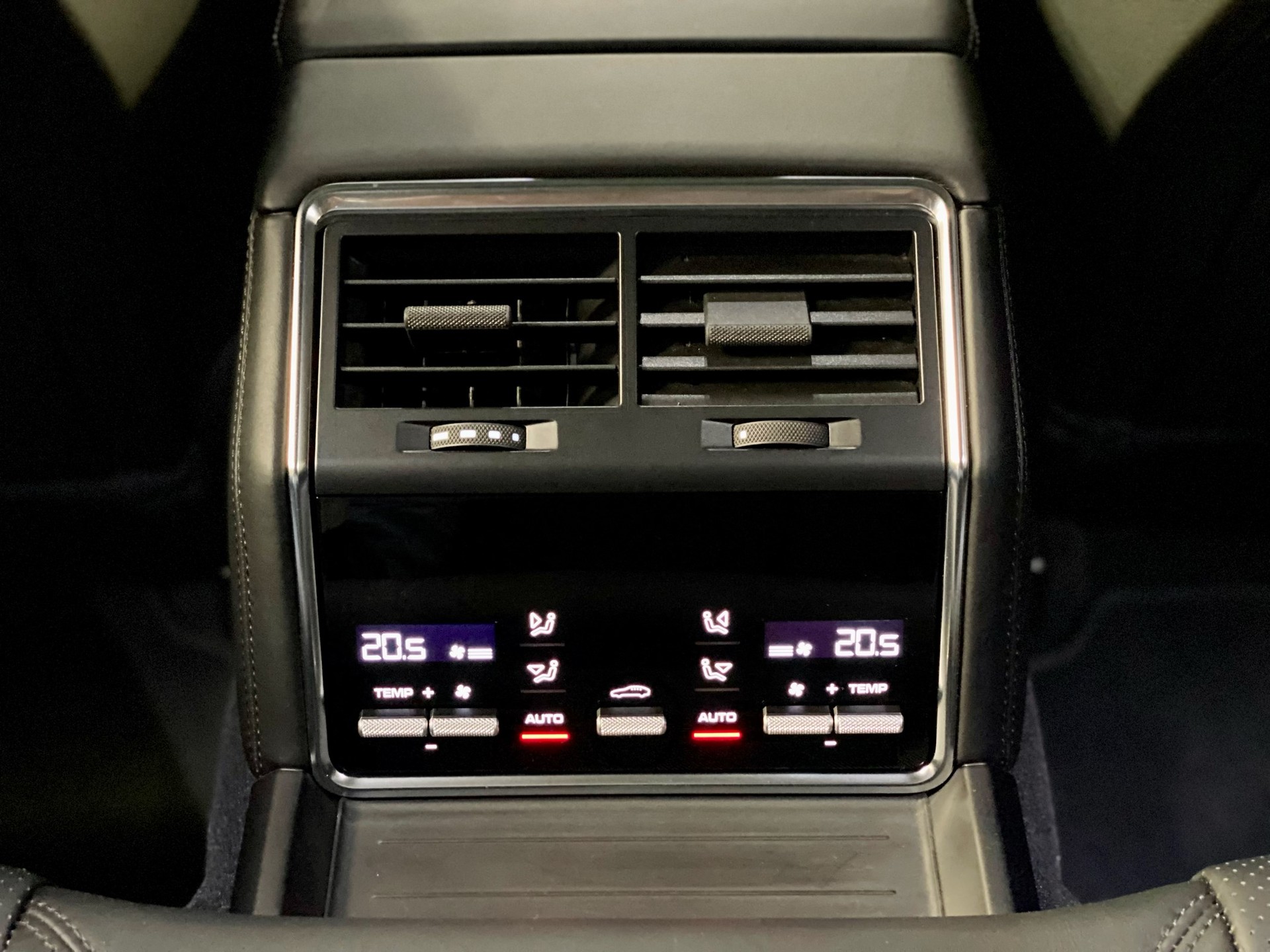 PORSCHE Panamera 4S Sport Turismo PDK-image-17