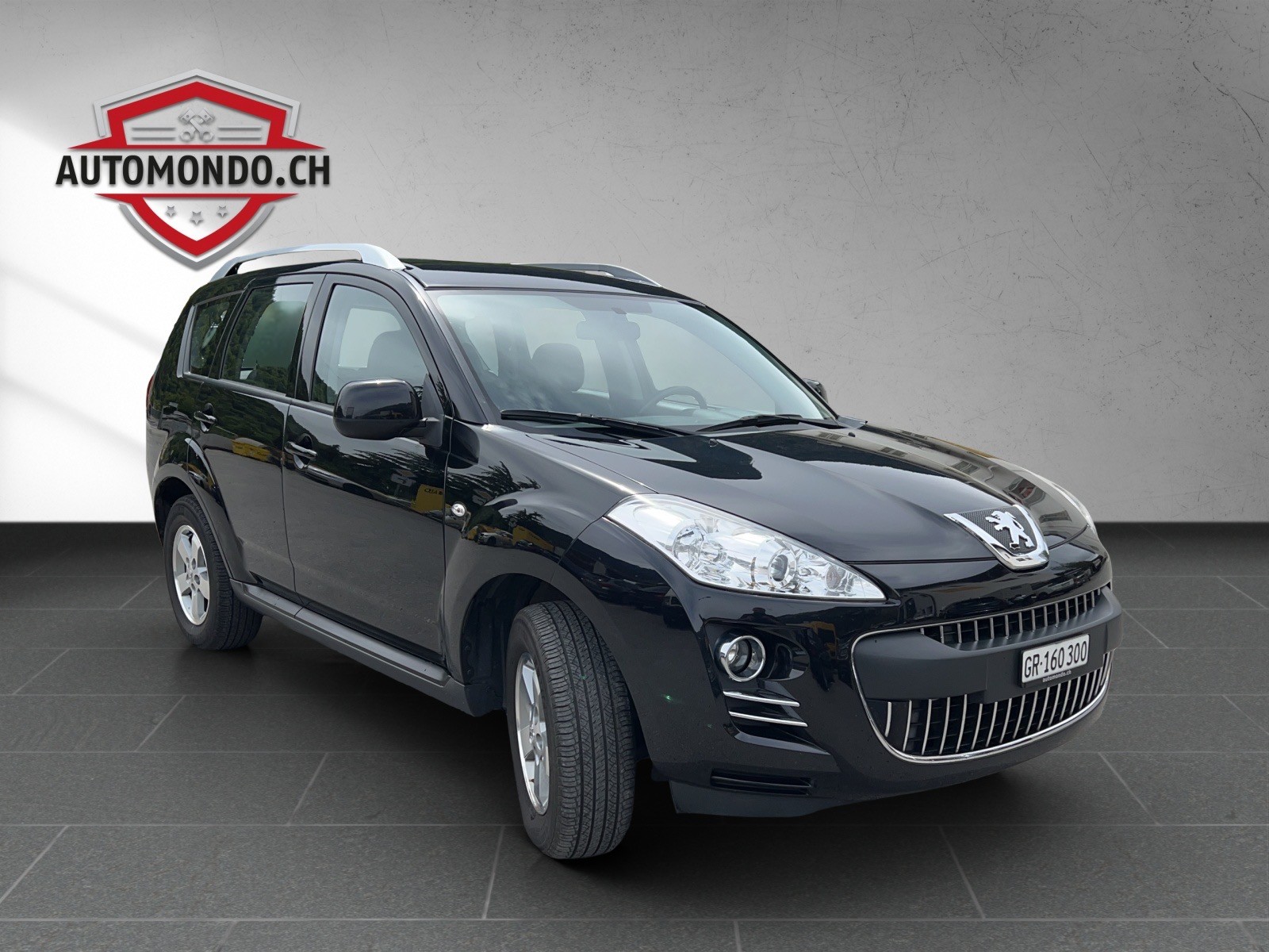 PEUGEOT 4007 2.2 HDi Confort-image-1