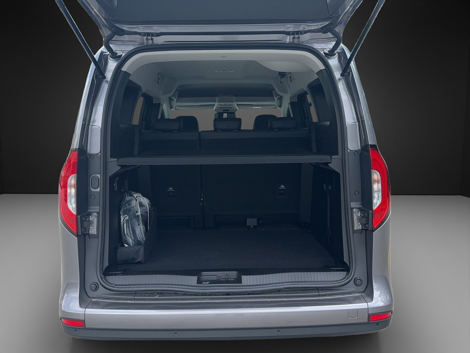 MERCEDES-BENZ EQT Standard 2716mm S-image-9