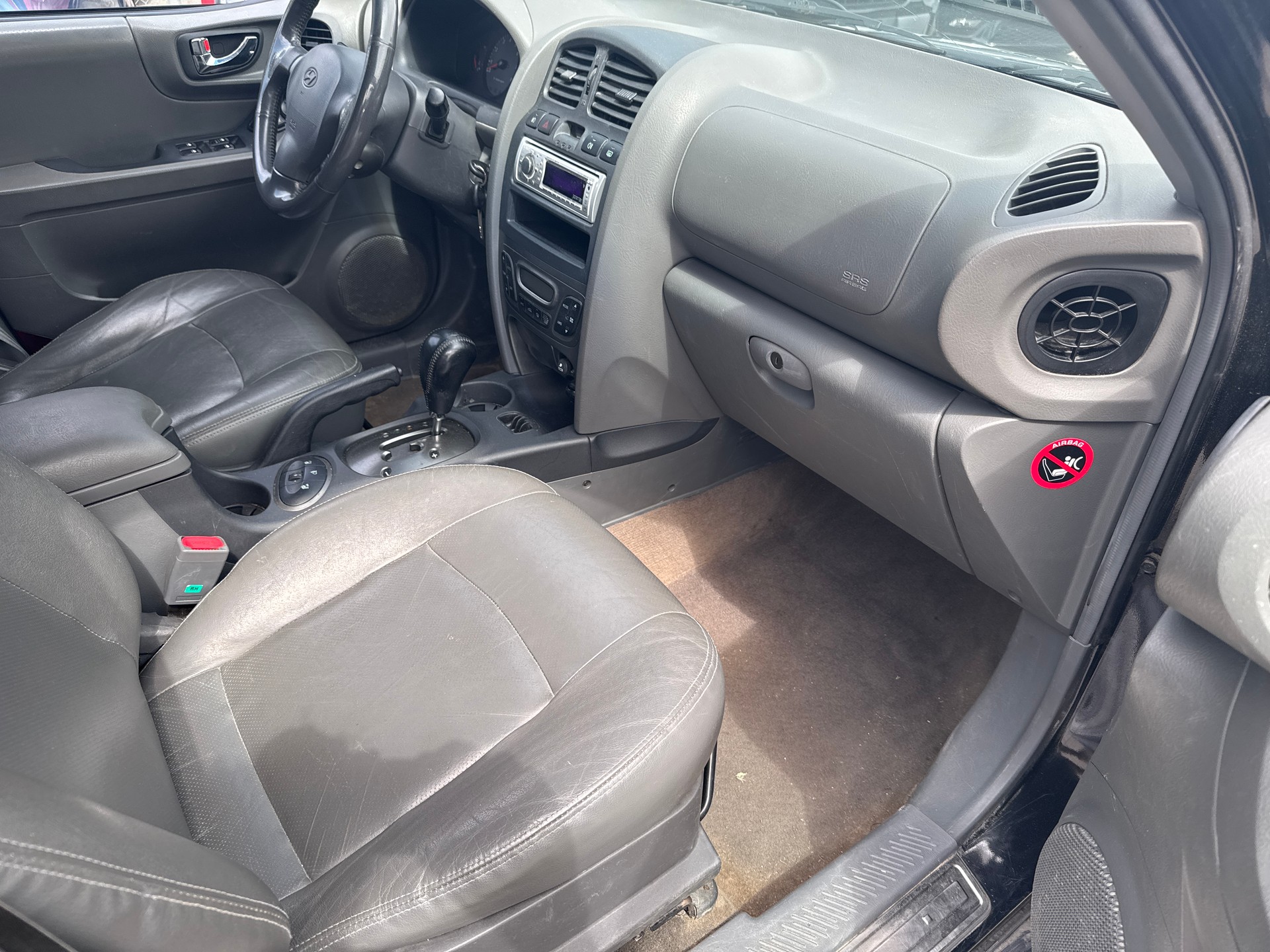 HYUNDAI Santa Fe 2.7 V6 GLS-image-8