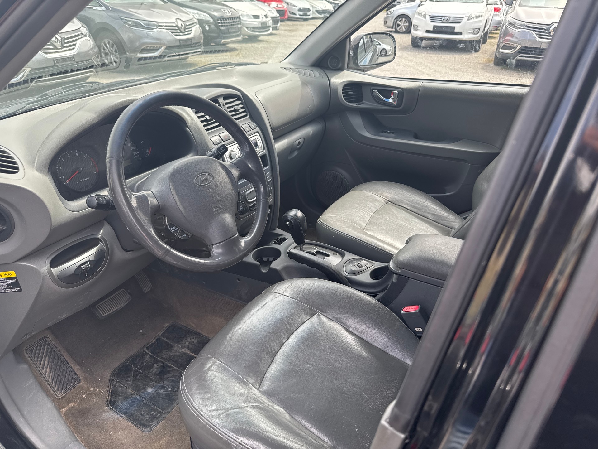 HYUNDAI Santa Fe 2.7 V6 GLS-image-5