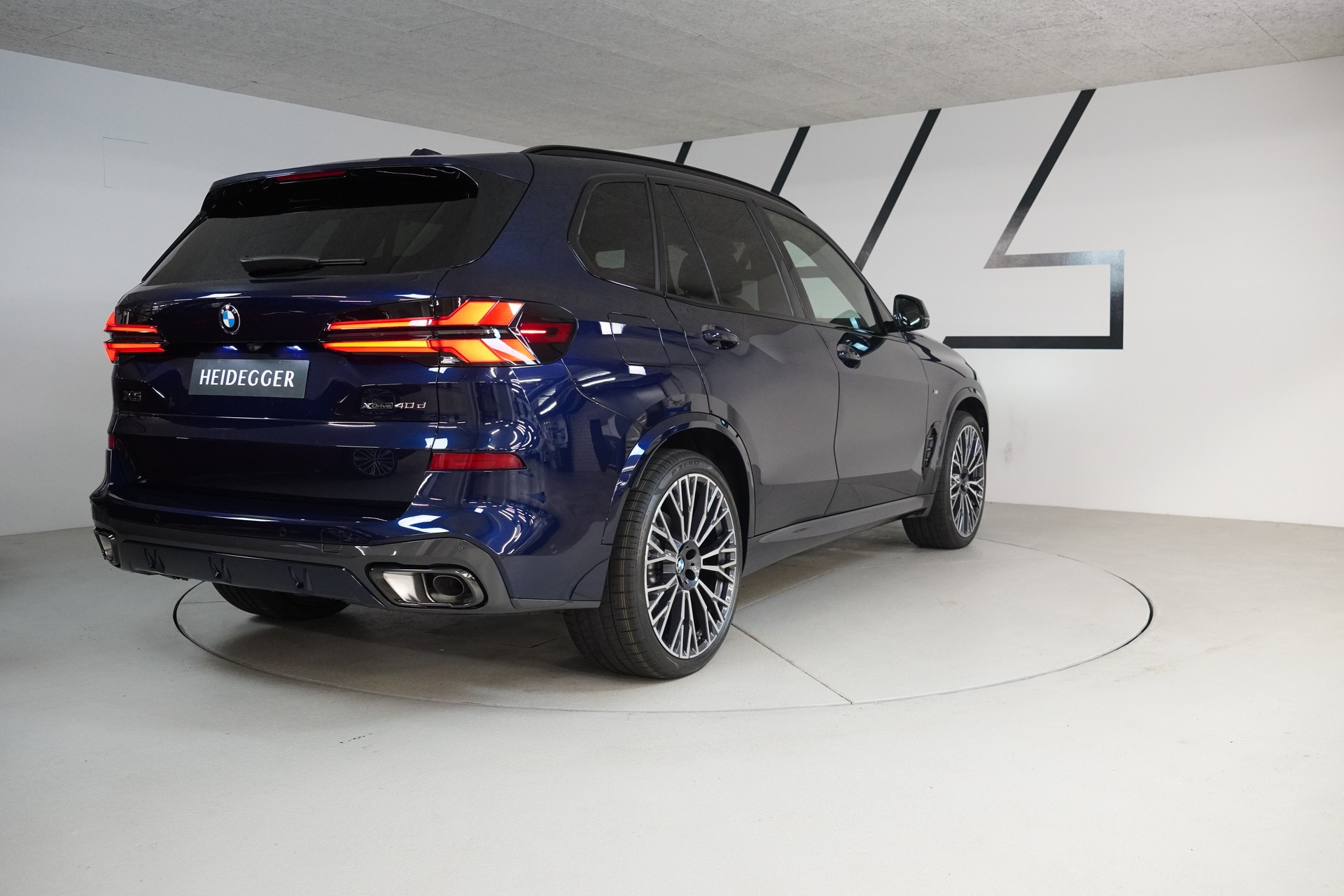 BMW X5 xDrive 48V 40d M Sport Pro Steptronic-image-6
