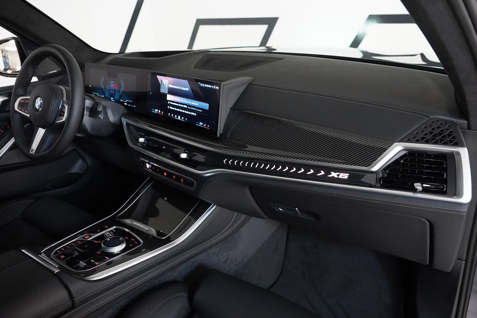 BMW X5 xDrive 48V 40d M Sport Pro Steptronic-image-16