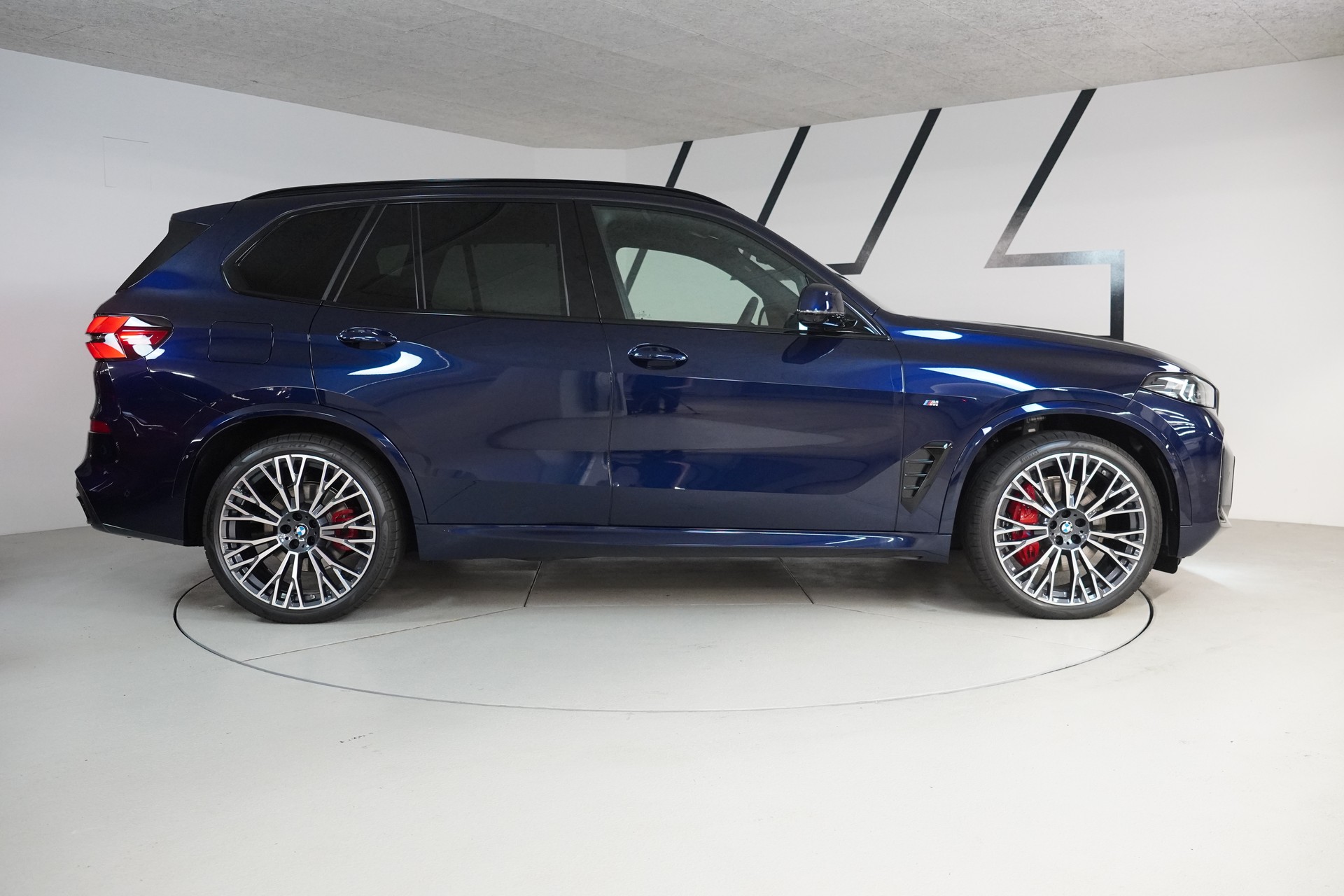 BMW X5 xDrive 48V 40d M Sport Pro Steptronic-image-7