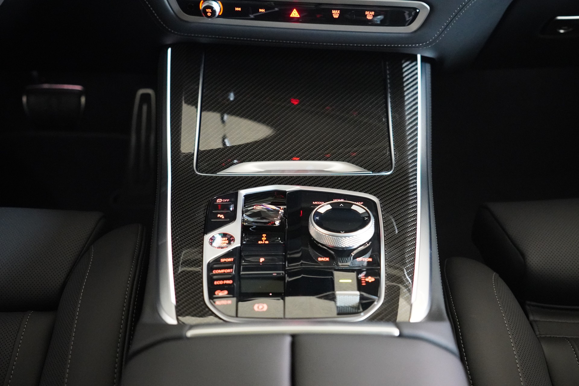 BMW X5 xDrive 48V 40d M Sport Pro Steptronic-image-19