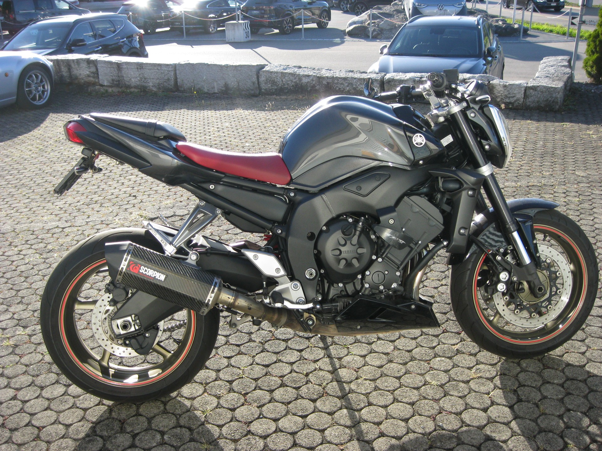 YAMAHA FZ1 N ABS-image-1