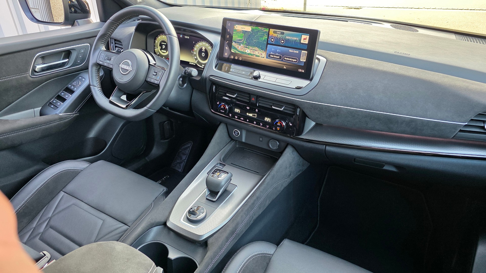 NISSAN Qashqai 1.3 DIG-T MHEV N-Design Xtronic 4x4-image-22