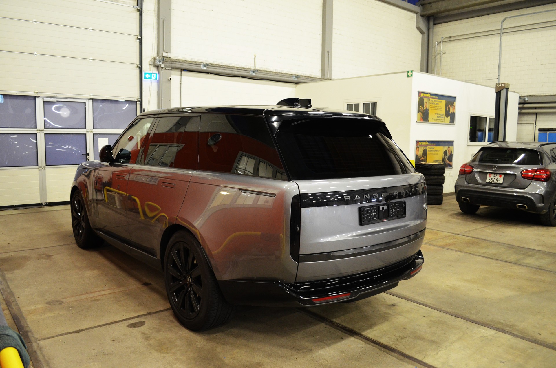 LAND ROVER Range Rover D350 3.0D I6 MHEV HSE Automatic-image-6