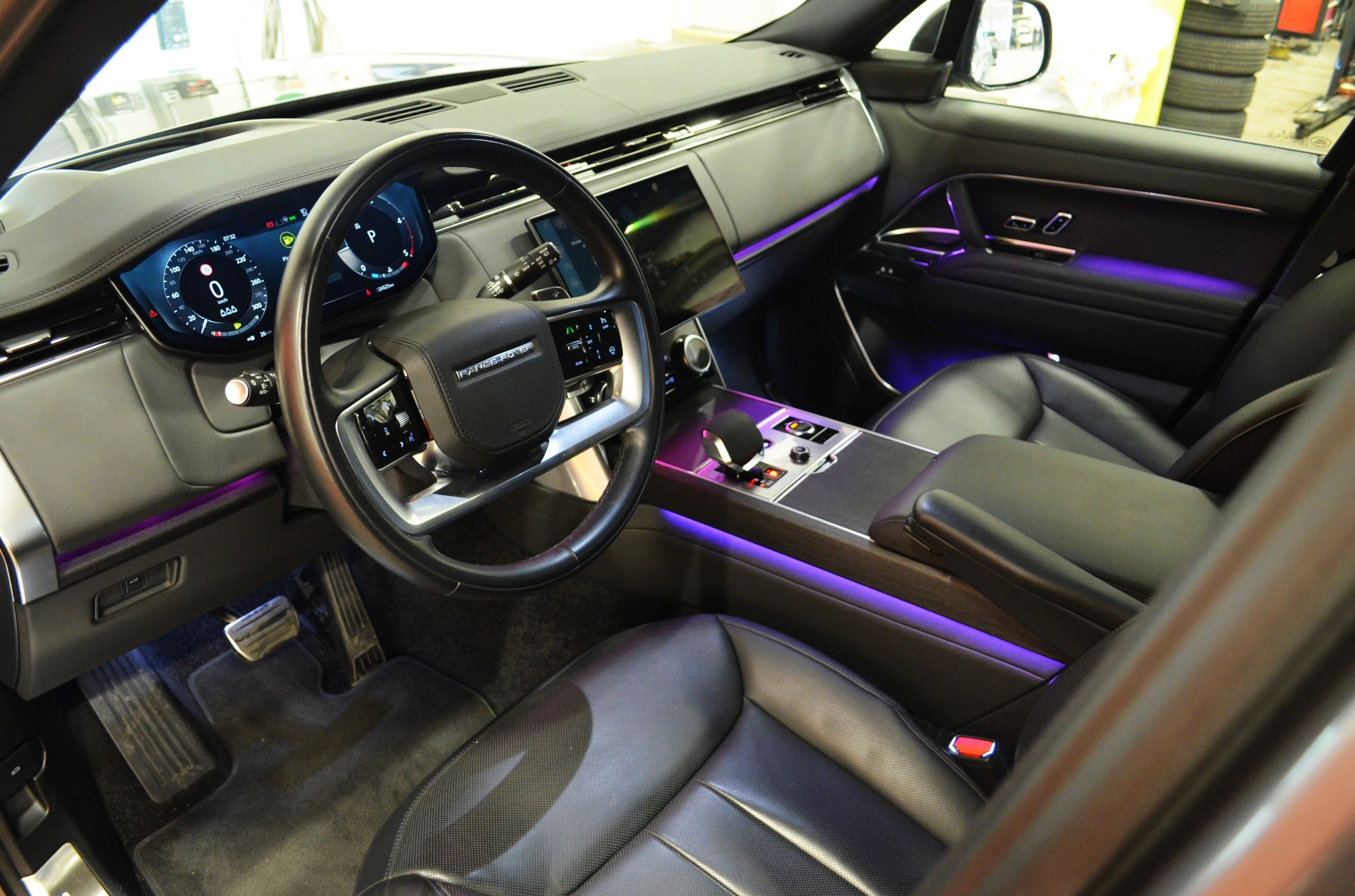 LAND ROVER Range Rover D350 3.0D I6 MHEV HSE Automatic-image-7