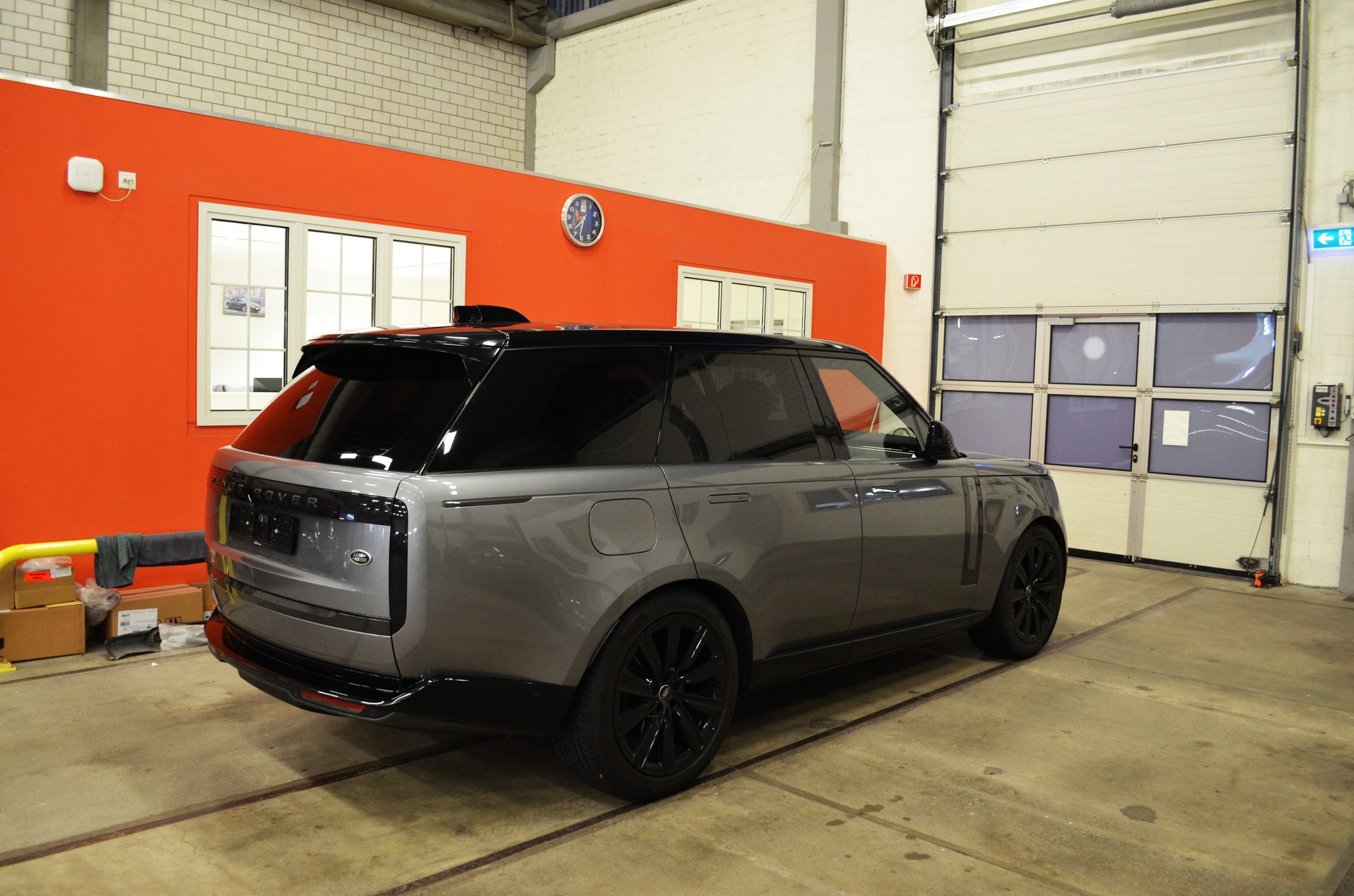 LAND ROVER Range Rover D350 3.0D I6 MHEV HSE Automatic-image-4