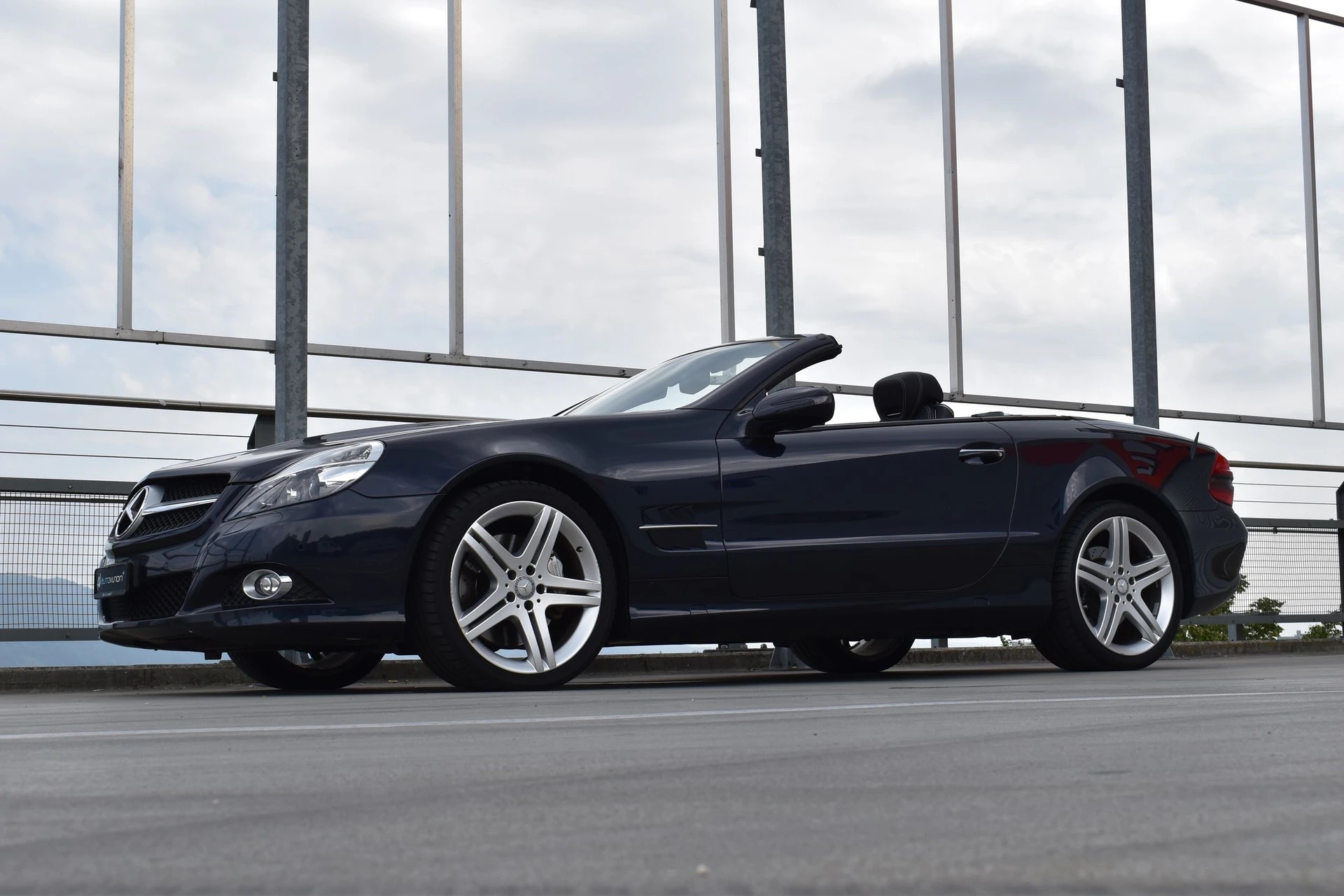 MERCEDES-BENZ SL 500 7G-TRONIC AMG SPORT l 388 PS-image-11