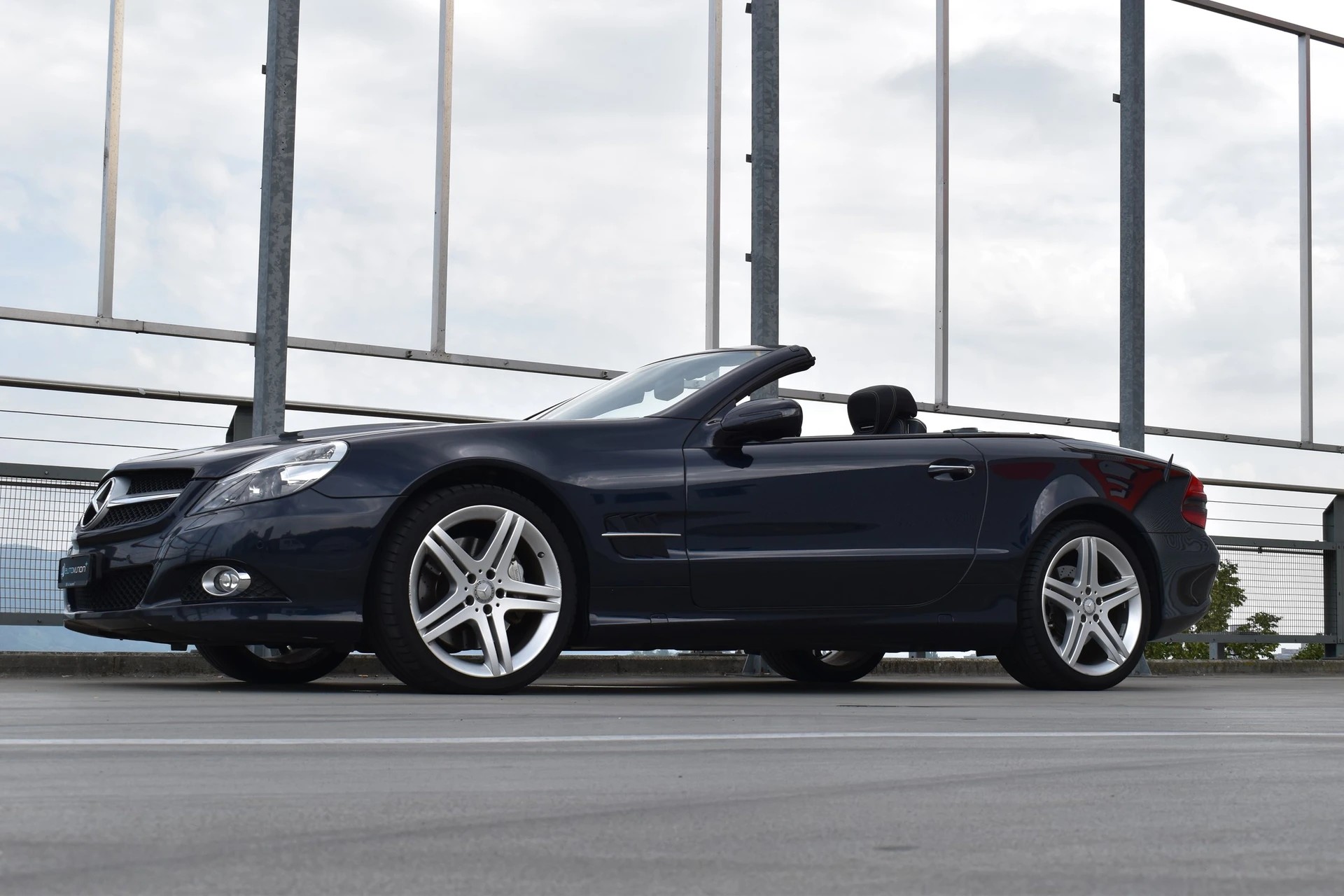 MERCEDES-BENZ SL 500 7G-TRONIC AMG SPORT l 388 PS-image-9