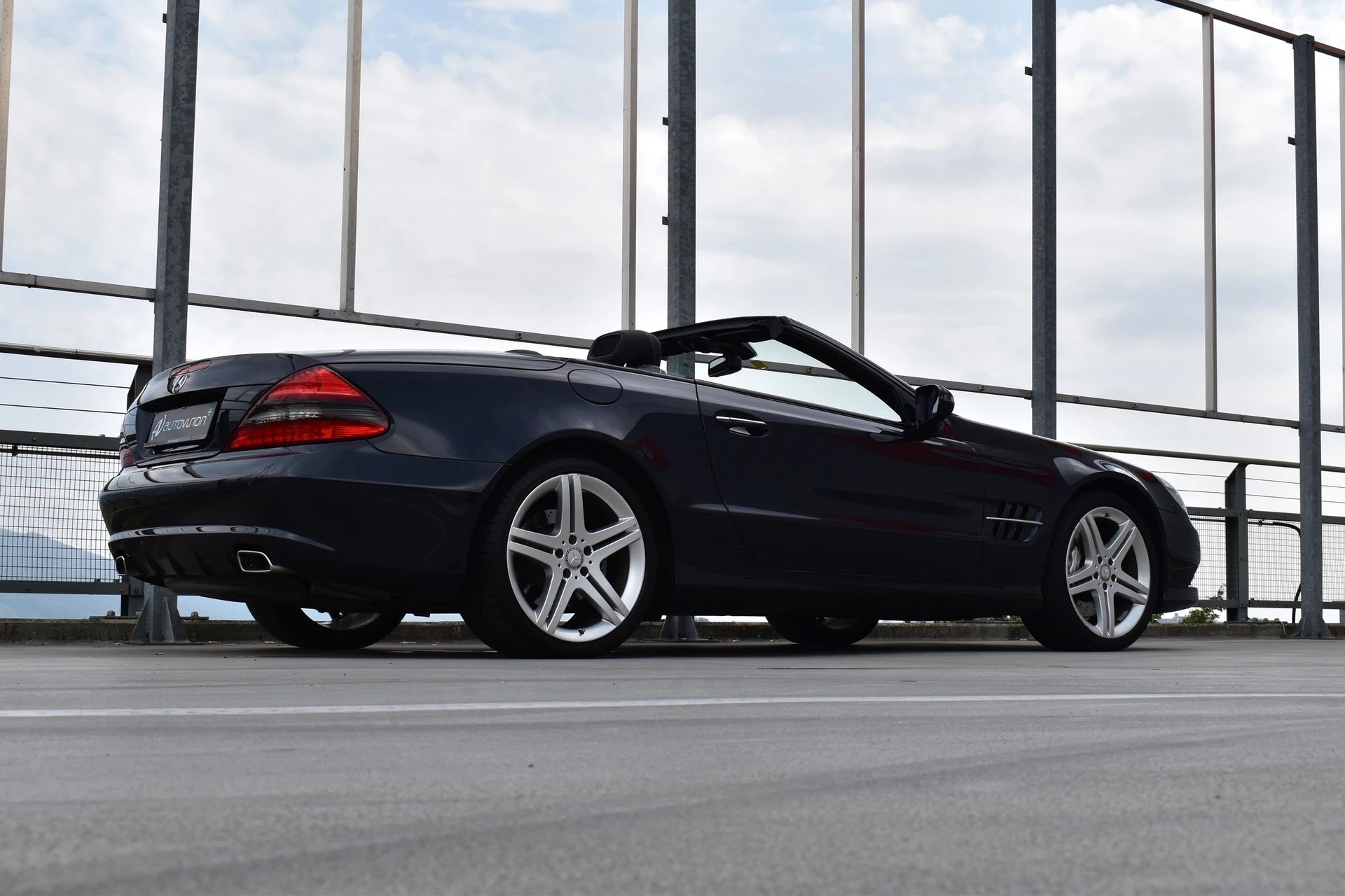 MERCEDES-BENZ SL 500 7G-TRONIC AMG SPORT l 388 PS-image-14