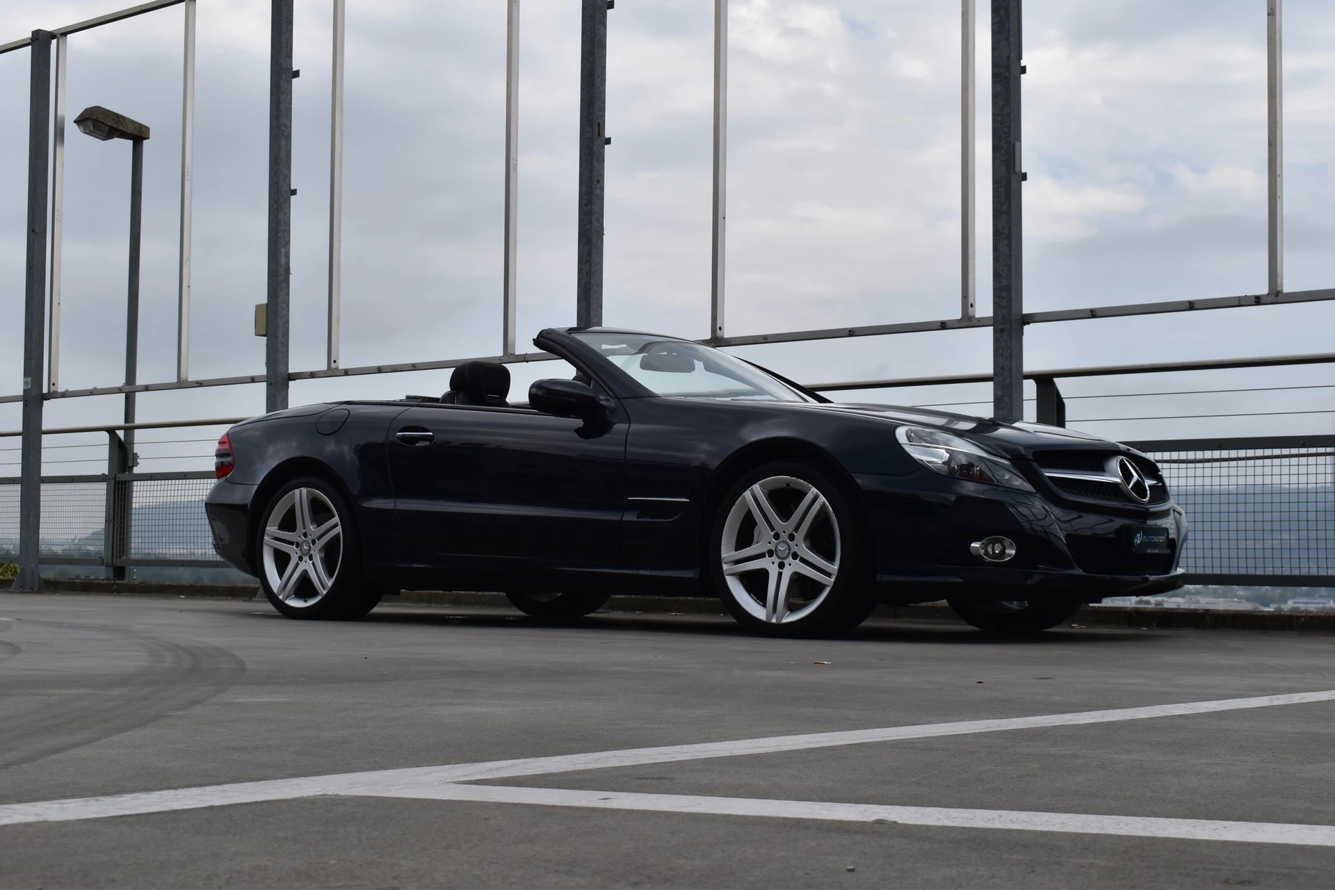 MERCEDES-BENZ SL 500 7G-TRONIC AMG SPORT l 388 PS-image-15