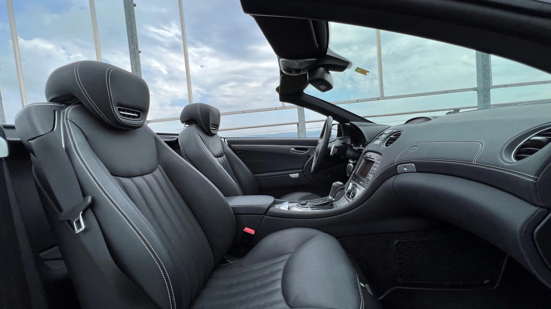 MERCEDES-BENZ SL 500 7G-TRONIC AMG SPORT l 388 PS-image-27