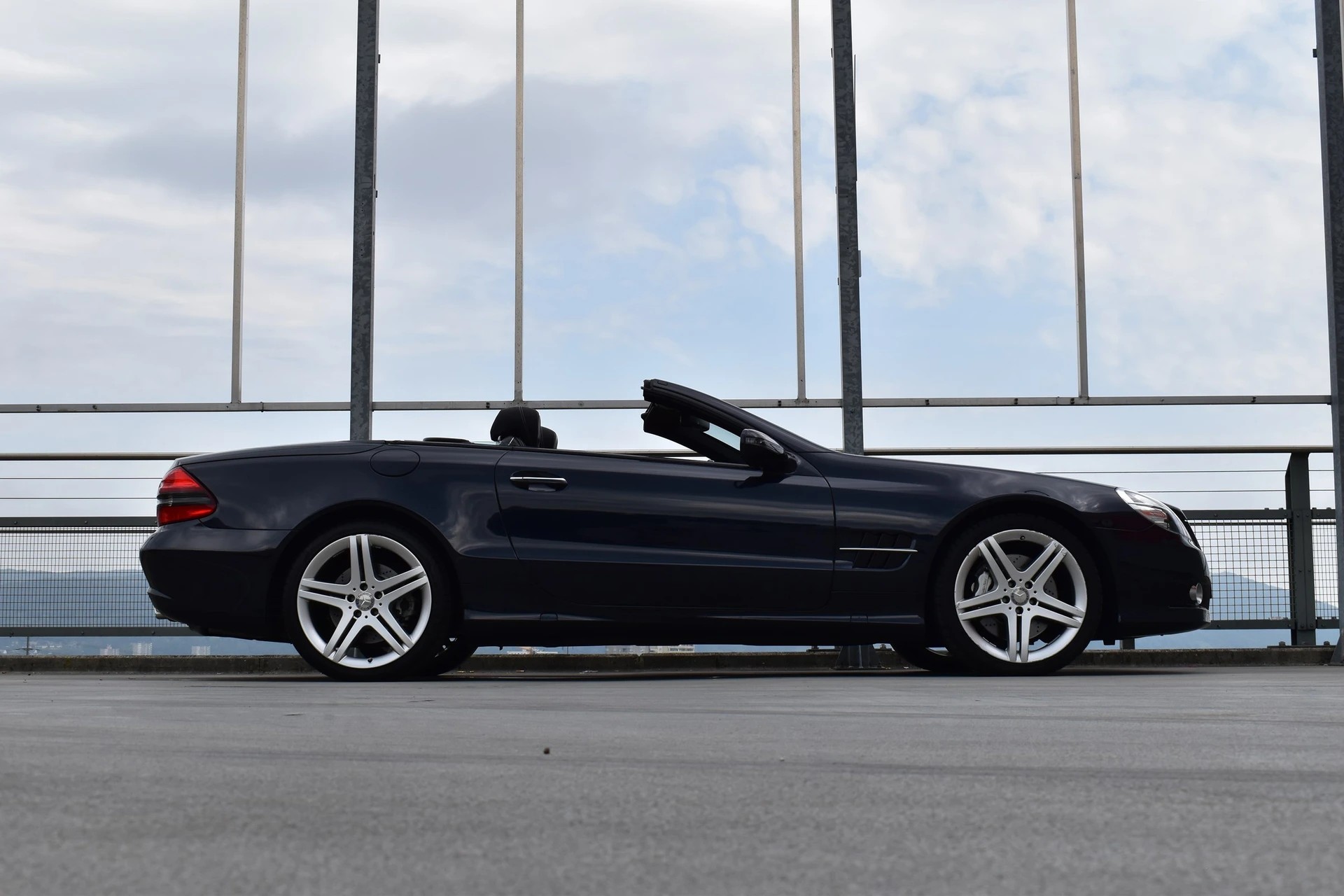 MERCEDES-BENZ SL 500 7G-TRONIC AMG SPORT l 388 PS-image-4