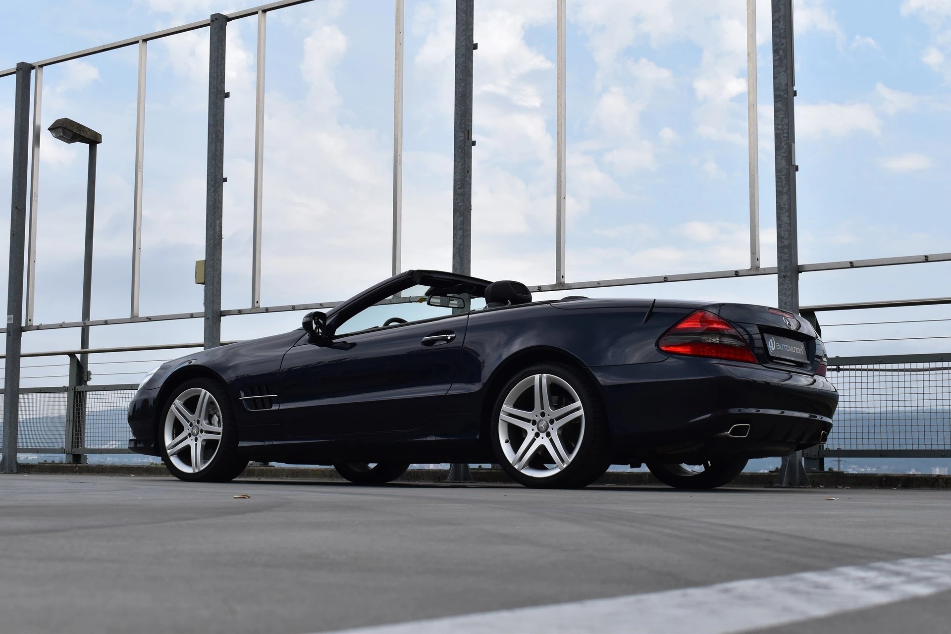 MERCEDES-BENZ SL 500 7G-TRONIC AMG SPORT l 388 PS-image-12