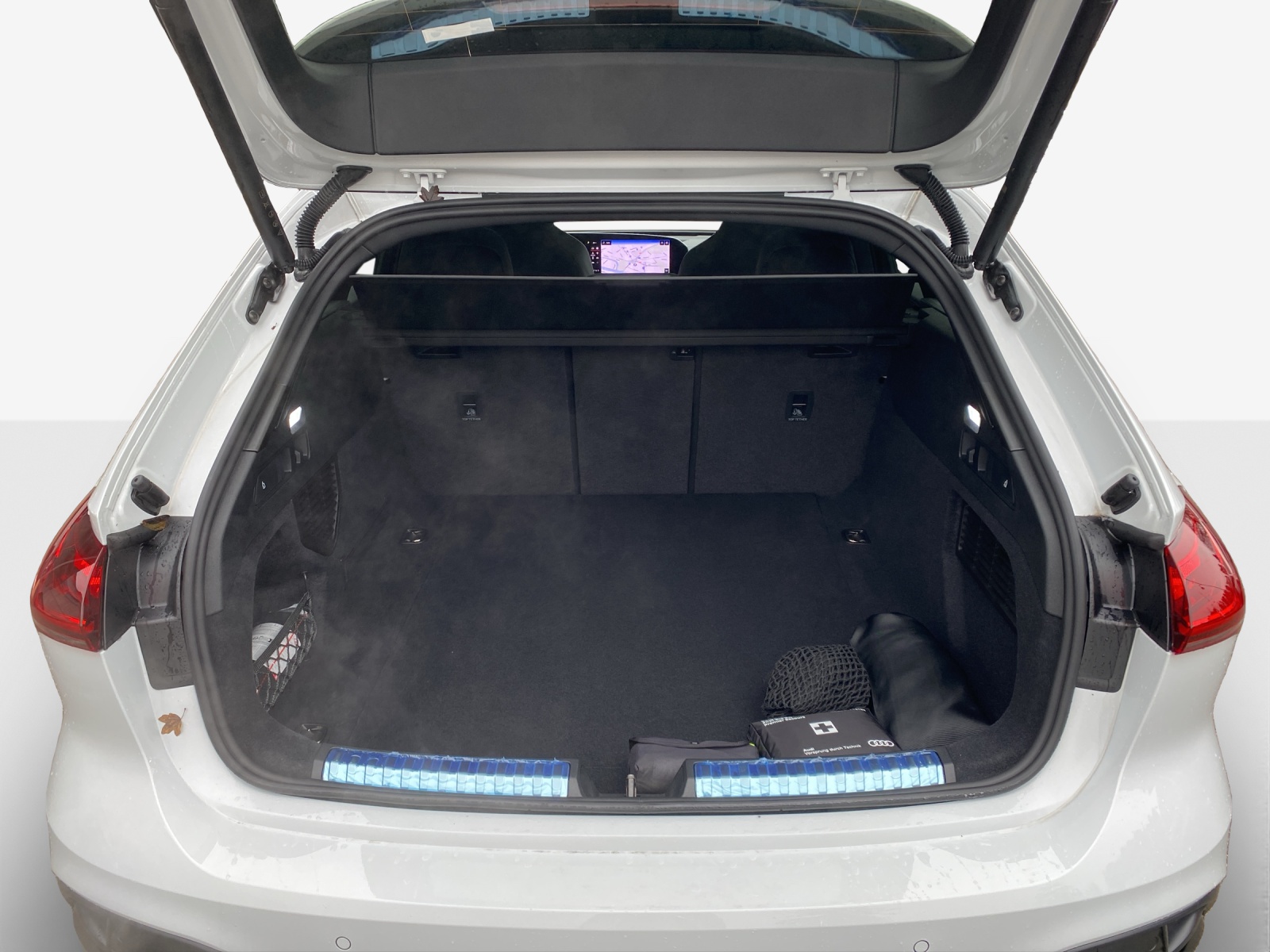 AUDI S5 Avant TFSI quattro S tronic-image-12