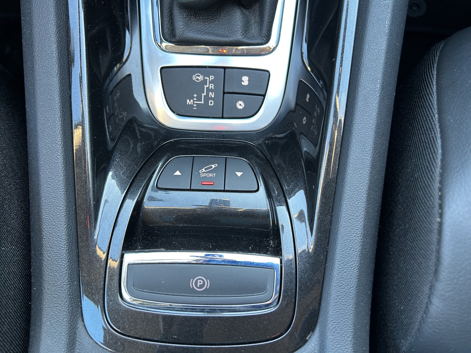 CITROEN C5 Berline 2.0i Dynamique+ Automatic-image-12