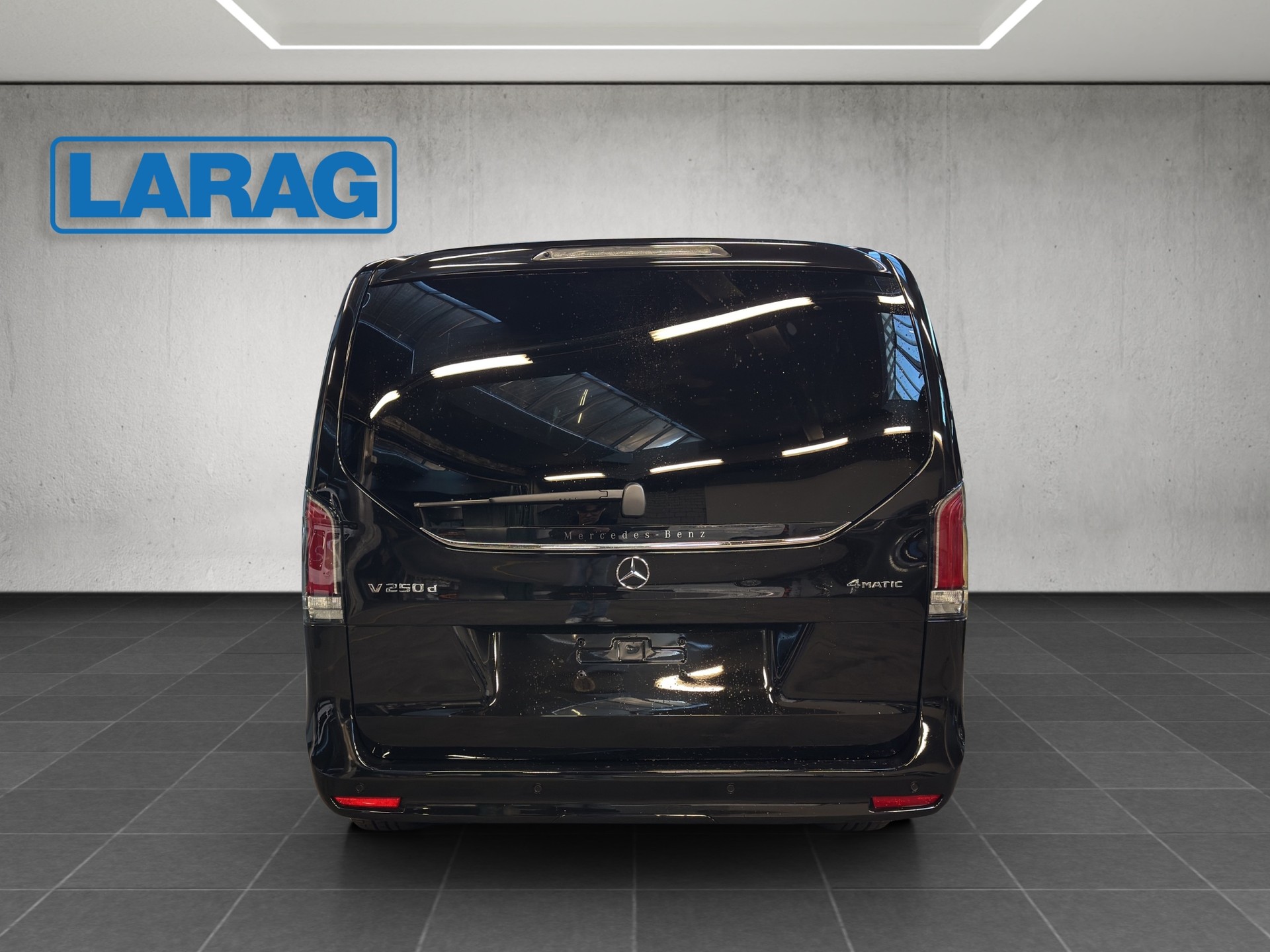 MERCEDES-BENZ V 250 d lang Style 9G-Tronic-image-4