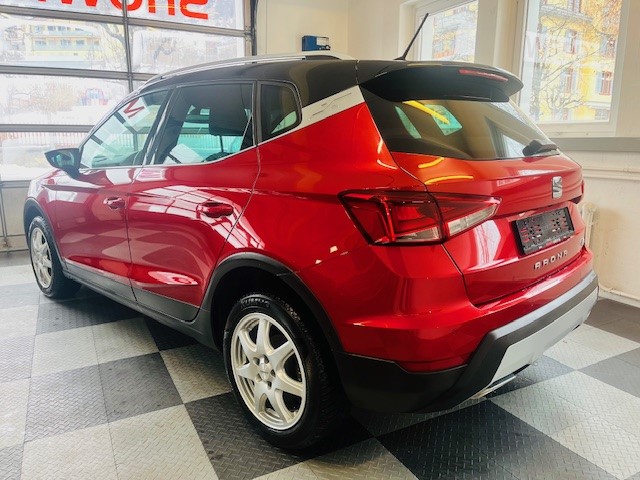 SEAT Arona 1.5 TSI Evo FR-image-6