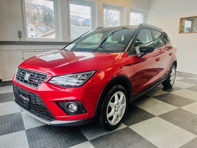 SEAT Arona 1.5 TSI Evo FR-image-1
