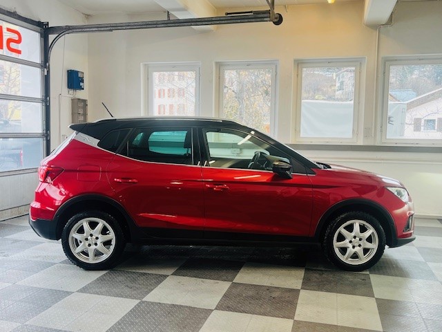 SEAT Arona 1.5 TSI Evo FR-image-2