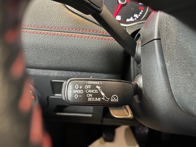 SEAT Arona 1.5 TSI Evo FR-image-11