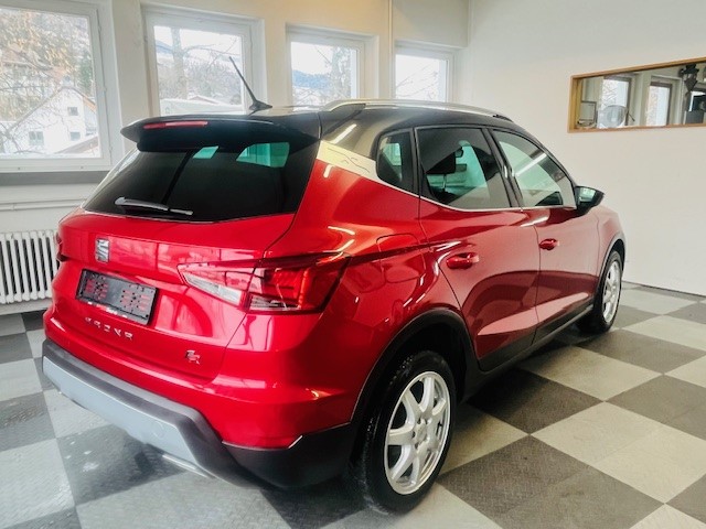 SEAT Arona 1.5 TSI Evo FR-image-5