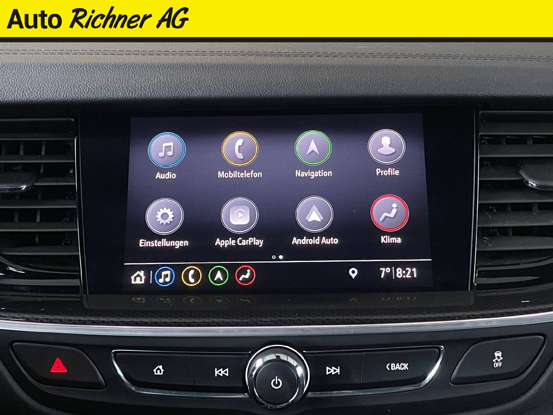 OPEL Insignia Sports Tourer 2.0 D Ultimate-image-12
