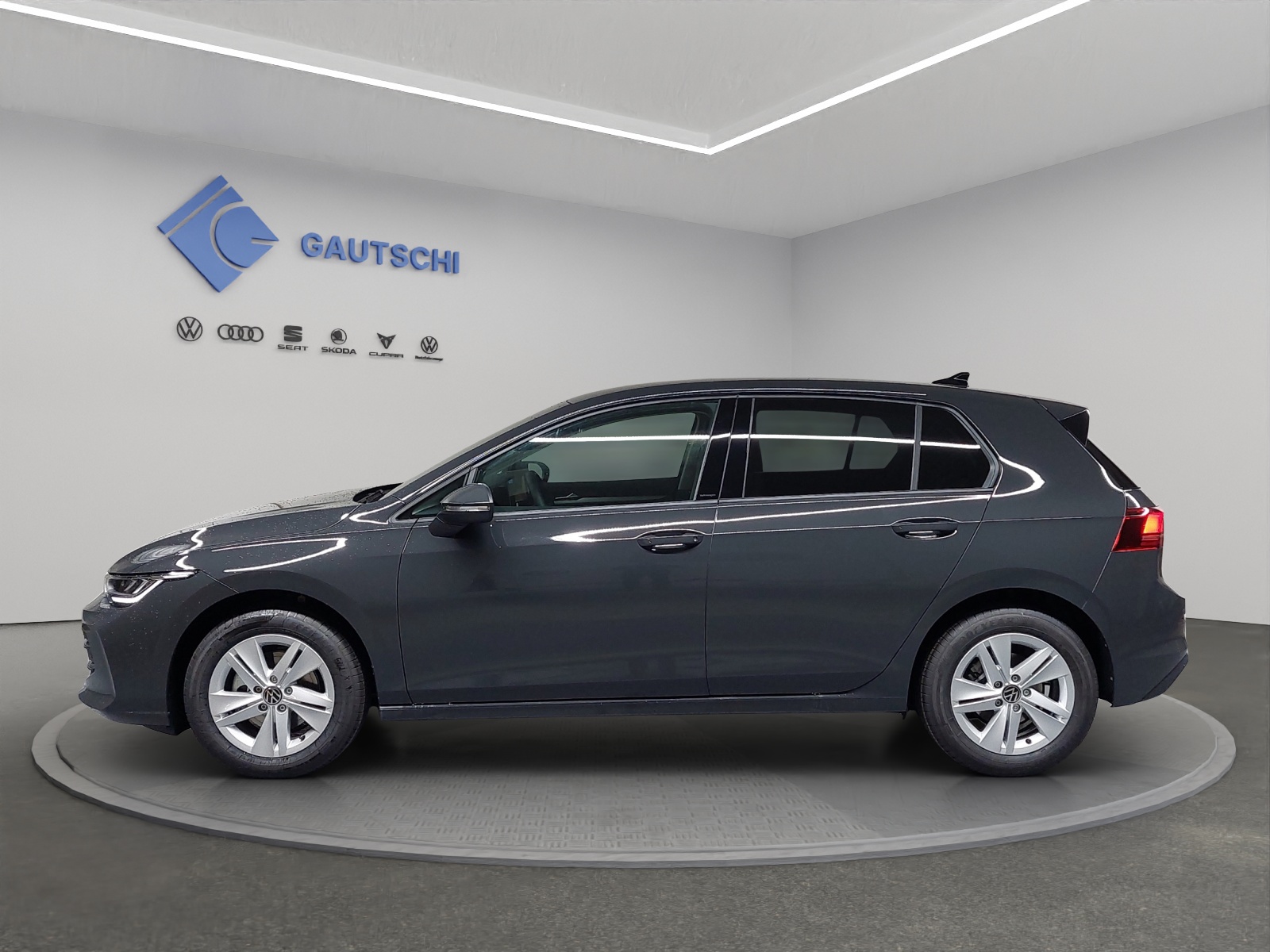 VW Golf 1.5 TSI Basis-image-1