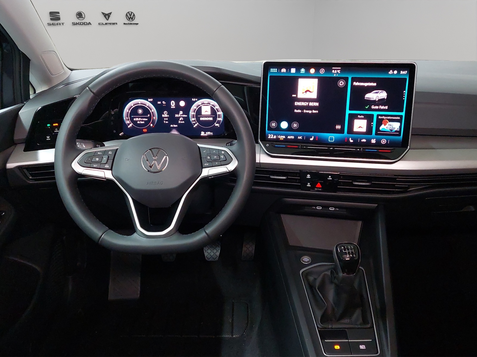 VW Golf 1.5 TSI Basis-image-6