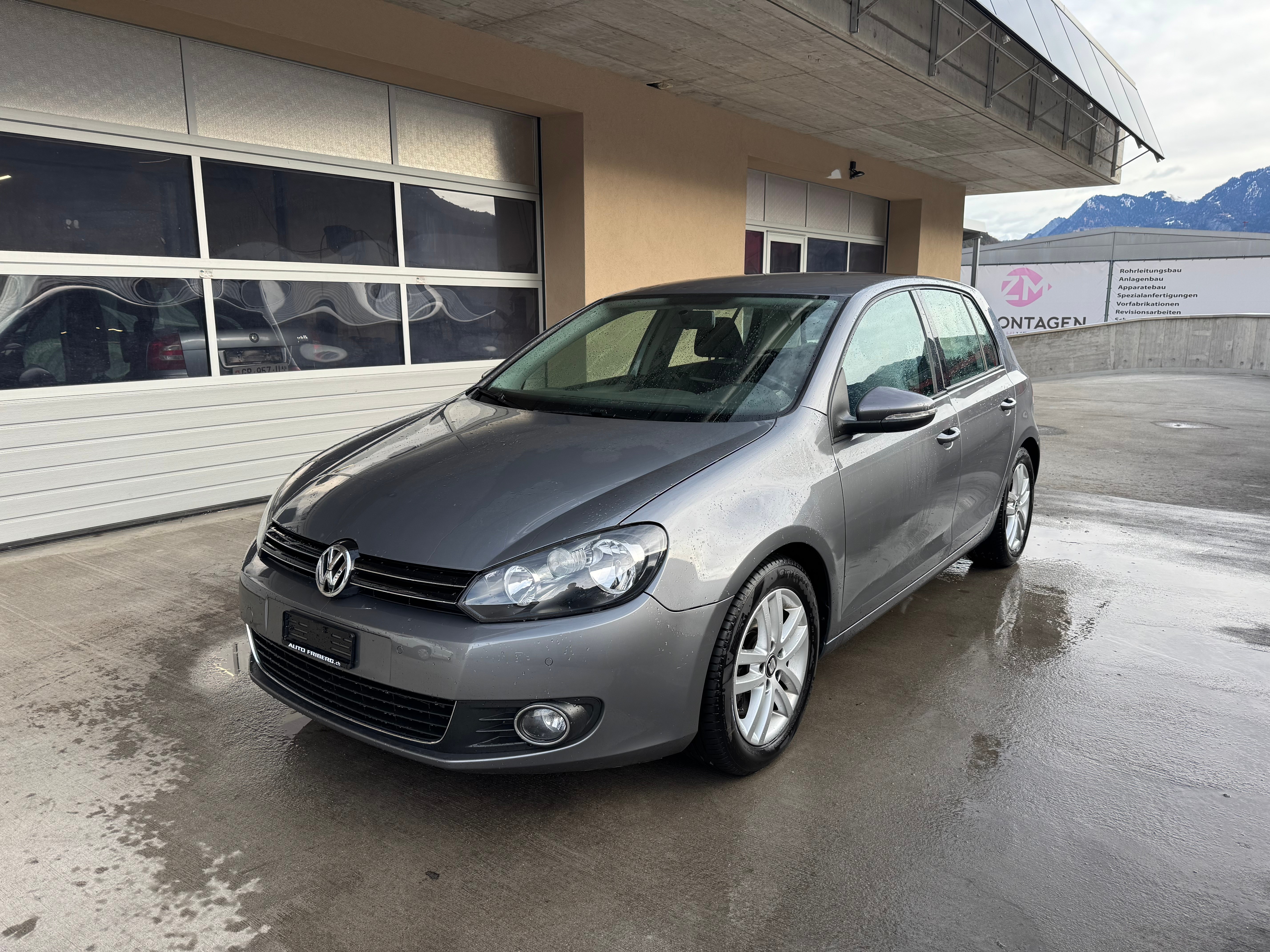 Car photo