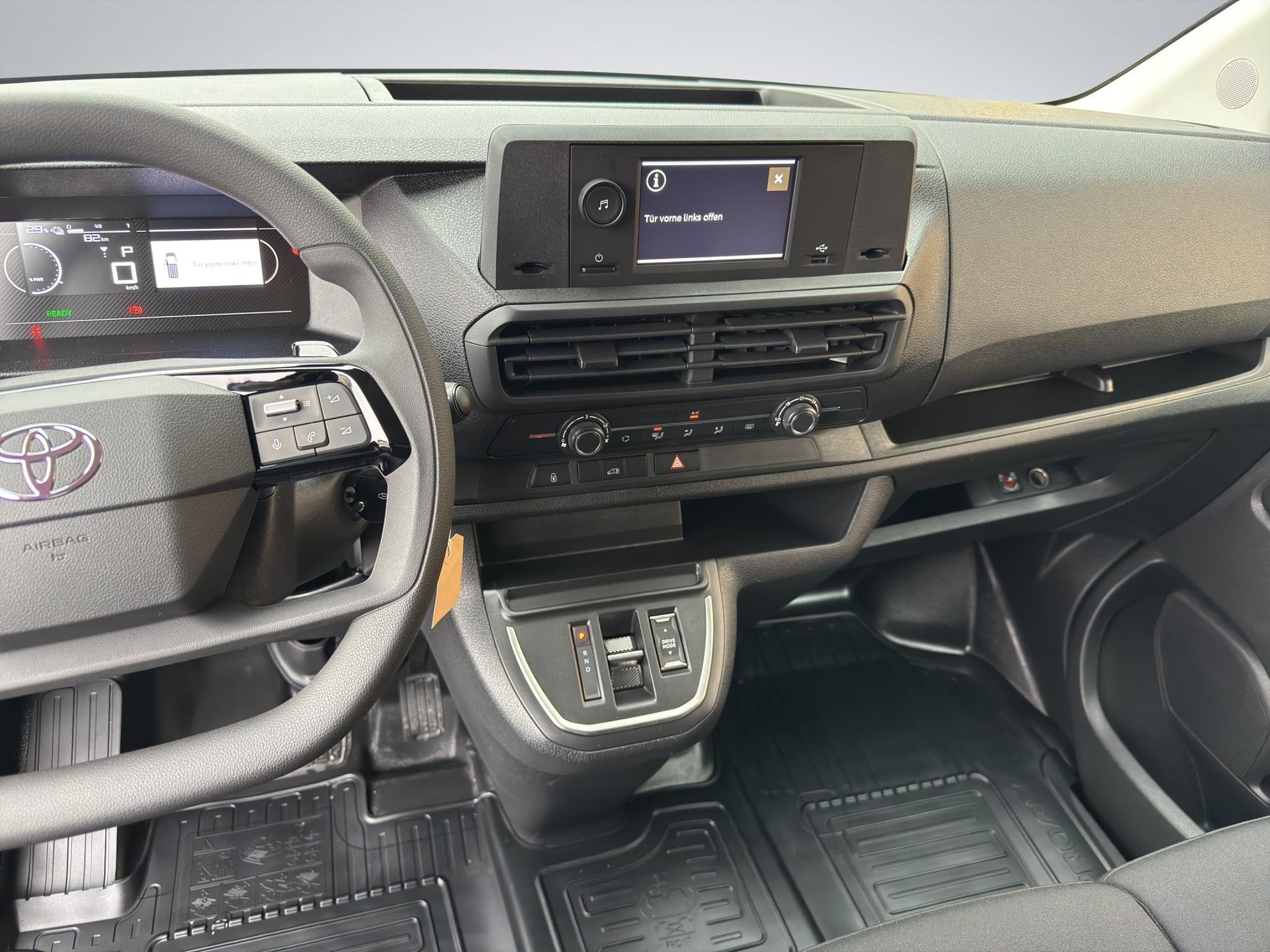 TOYOTA PROACE Van L1 75KWh Active-image-11