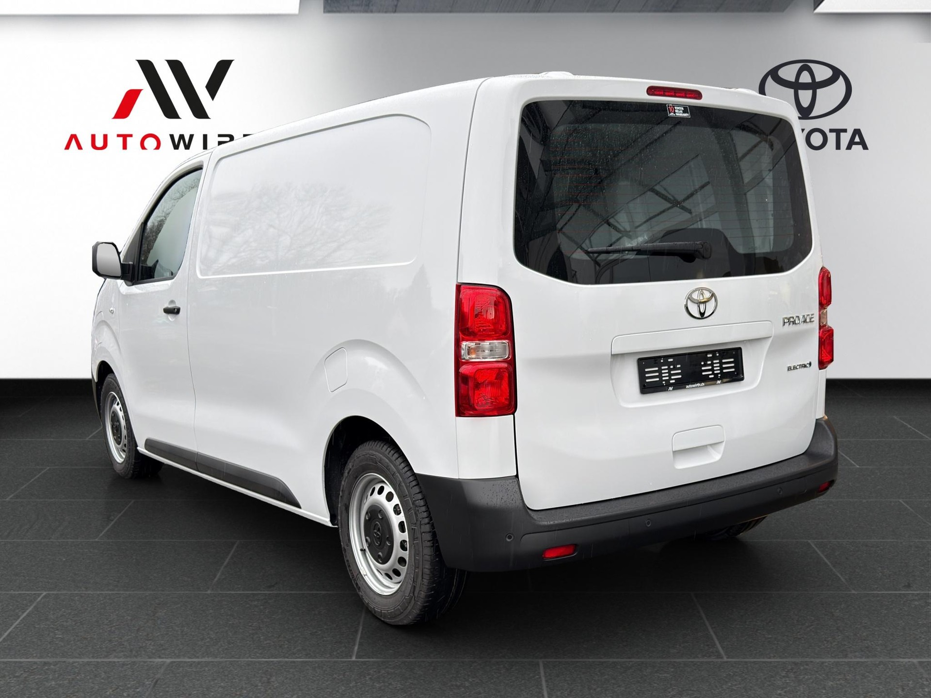 TOYOTA PROACE Van L1 75KWh Active-image-6