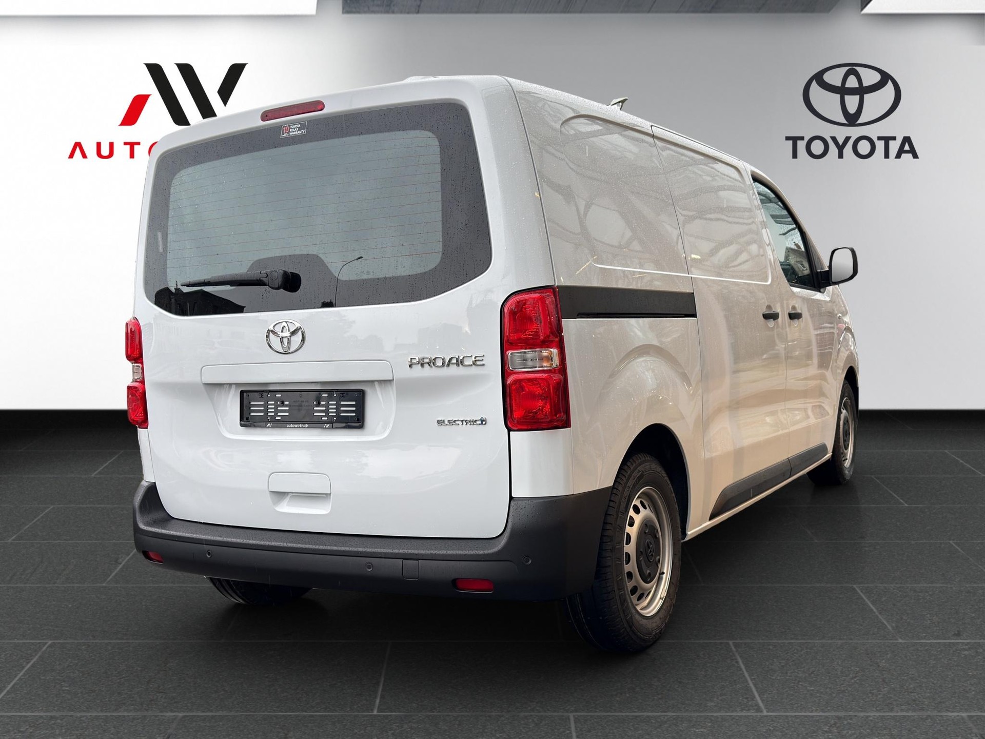 TOYOTA PROACE Van L1 75KWh Active-image-4