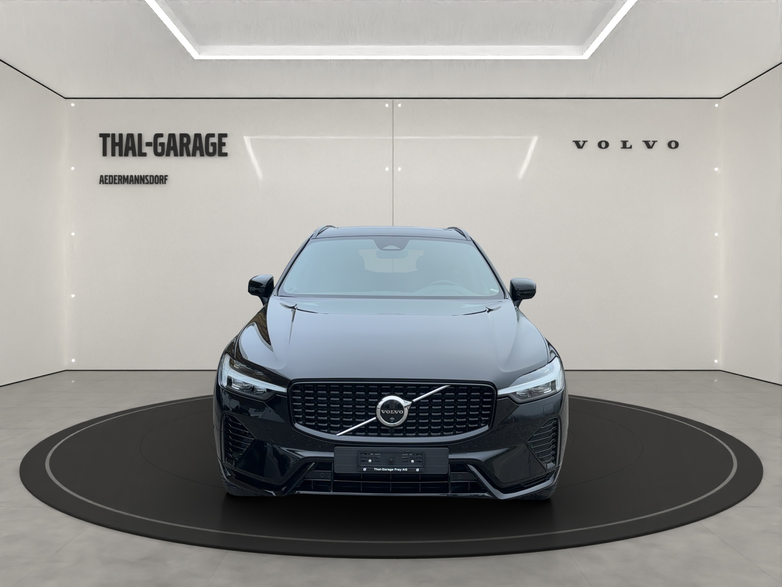 VOLVO XC60 2.0 T6 TE Plus Dark eAWD-showroom-element-1