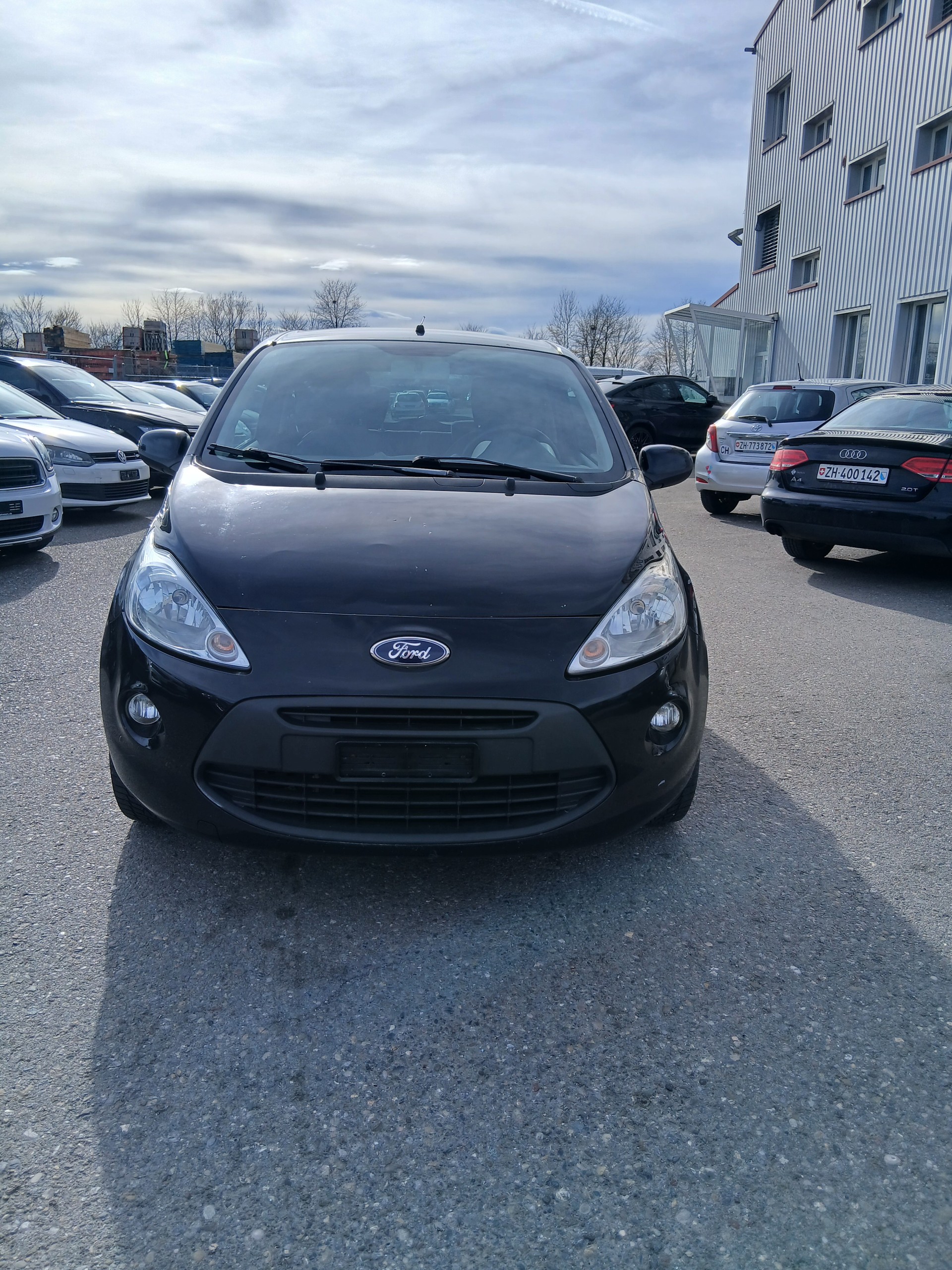FORD KA 1.25 Ambiente-image-0