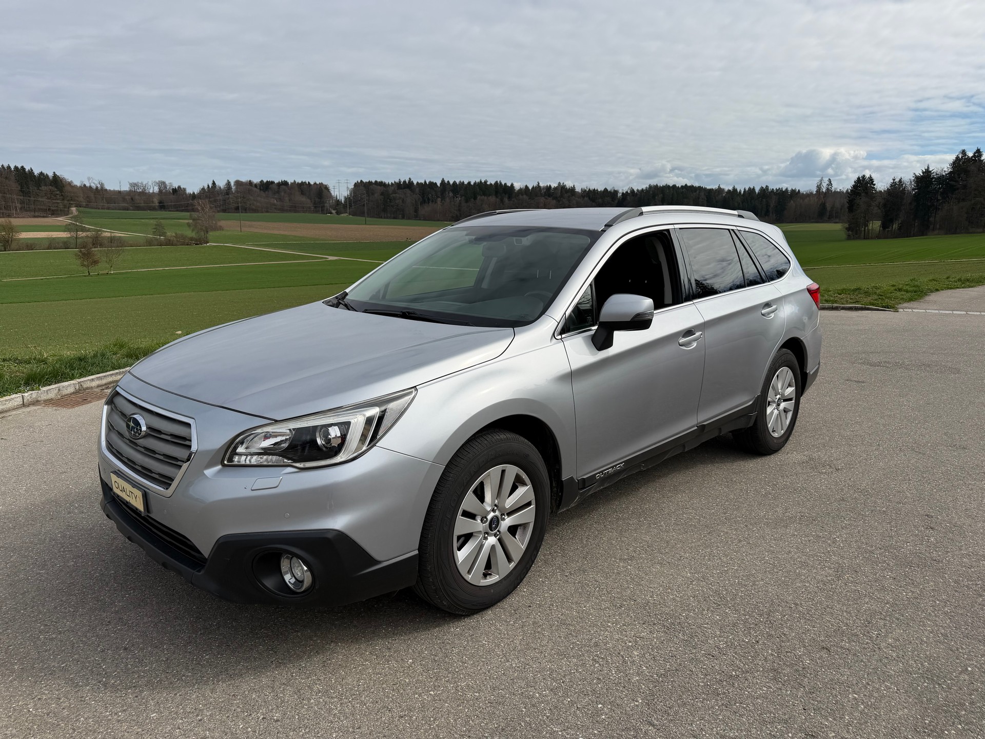SUBARU Outback 2.0D Swiss AWD Lineartronic-image-0