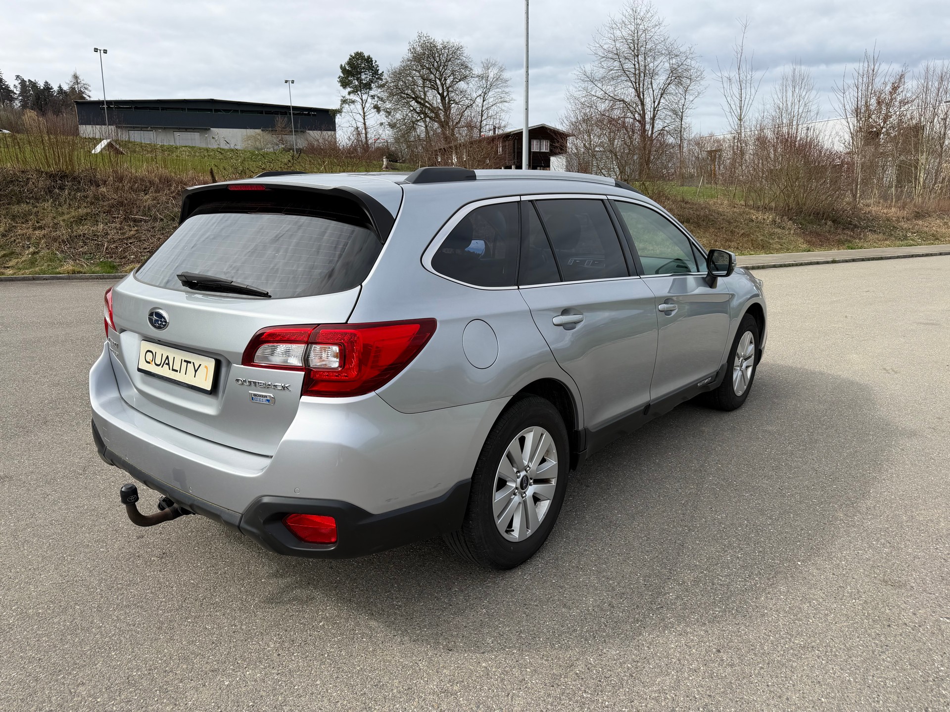 SUBARU Outback 2.0D Swiss AWD Lineartronic-image-2