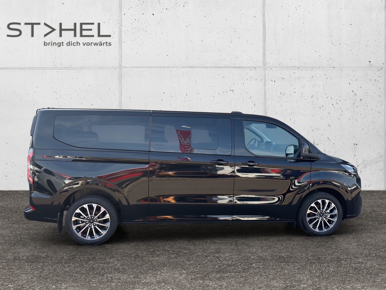FORD Tourneo C Bus 320 L2 2.0 EcoBlue 170 Titanium-image-7
