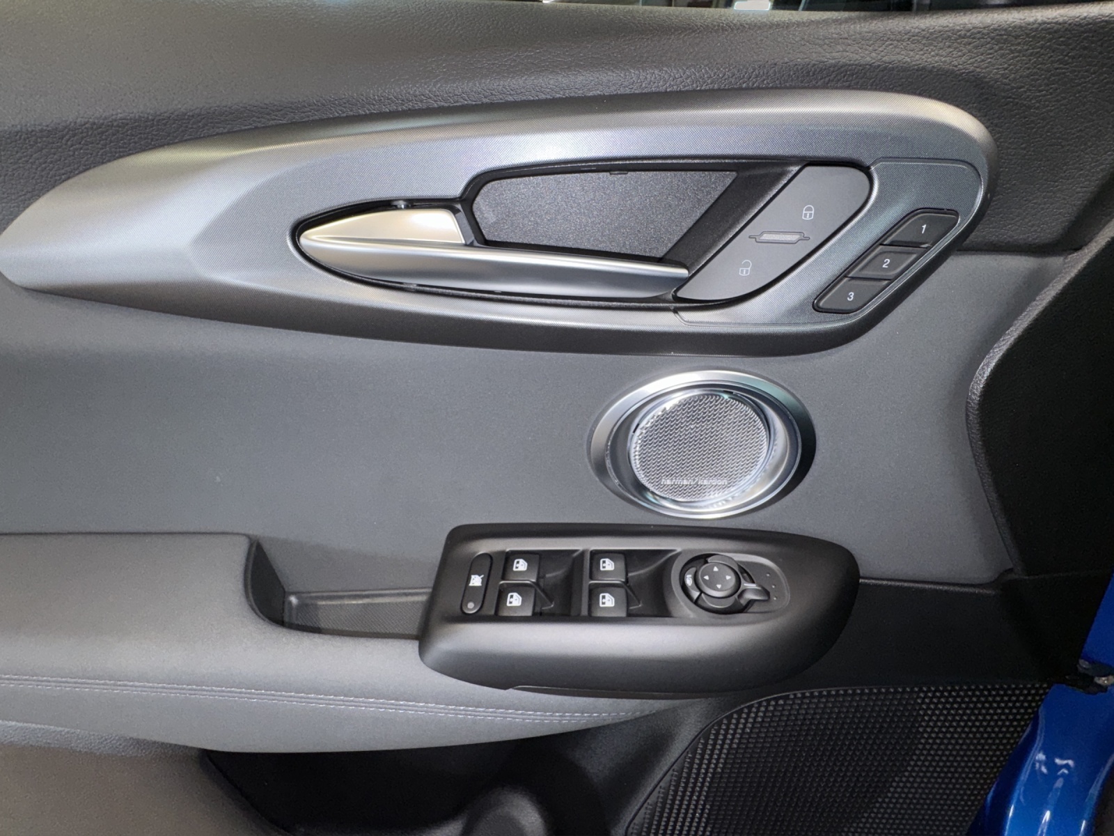ALFA ROMEO Tonale 1.3 Plug-in Hybrid Veloce Q4-image-13