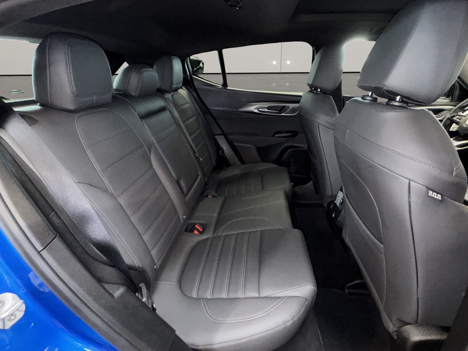 ALFA ROMEO Tonale 1.3 Plug-in Hybrid Veloce Q4-image-8