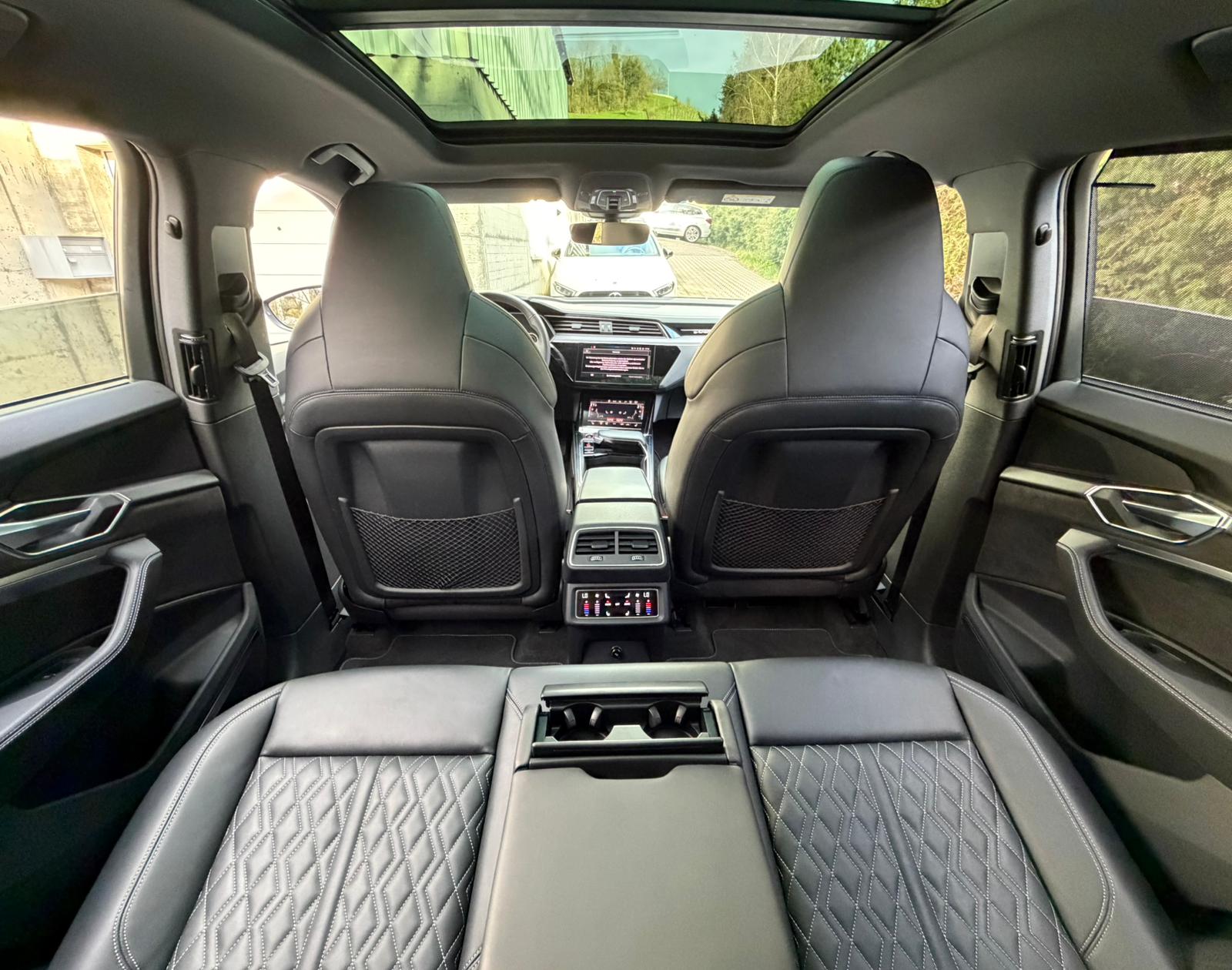 AUDI e-tron S Sportback quattro-image-20