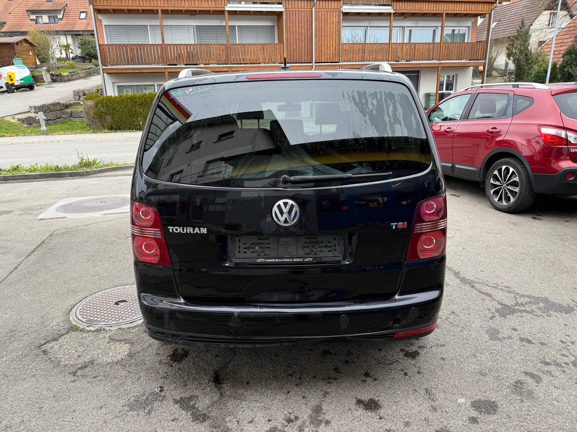 VW Touran 1.4 TSI Highline DSG-image-3